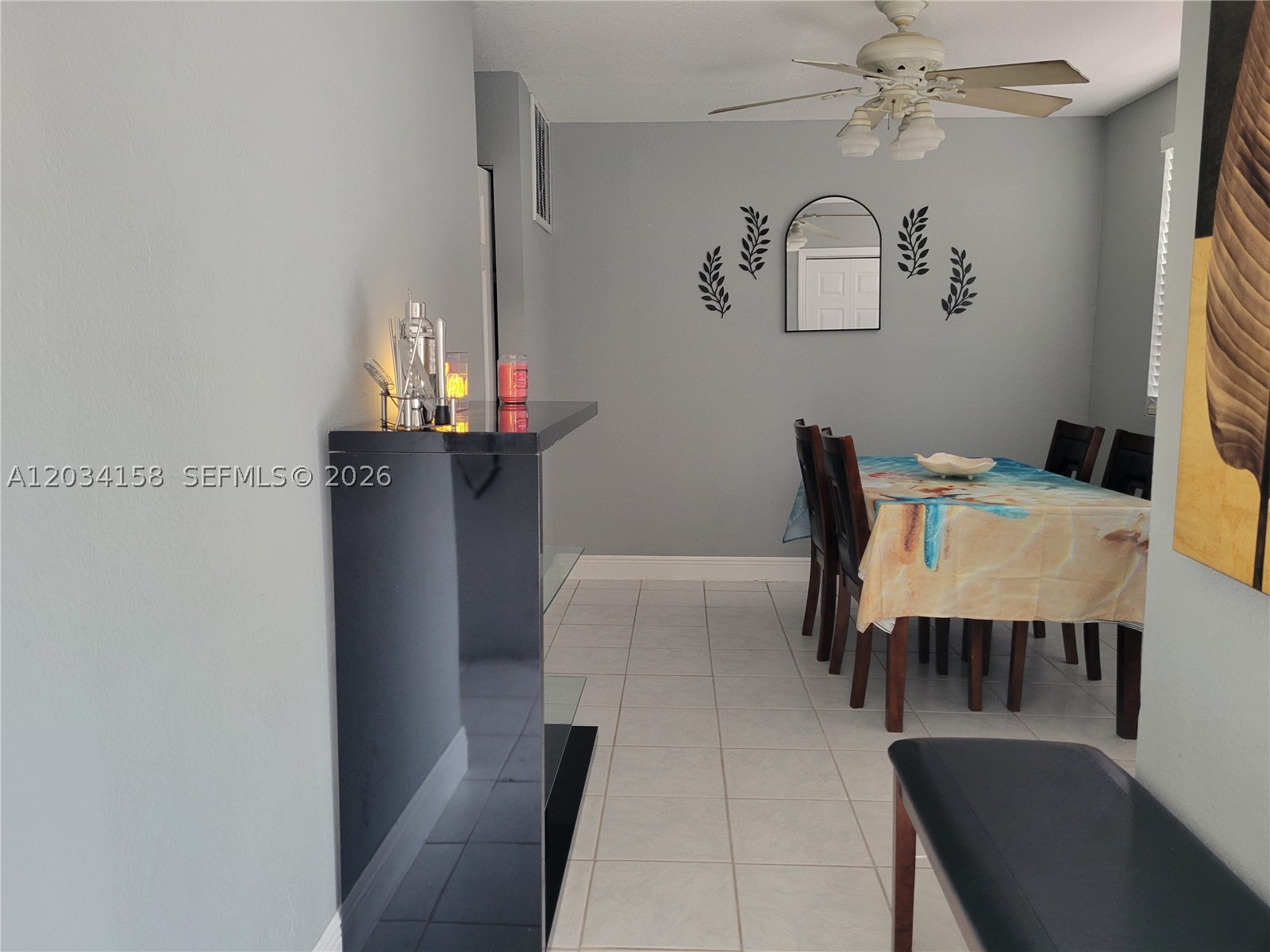CRESTHAVEN NO 10 - Residential Lease