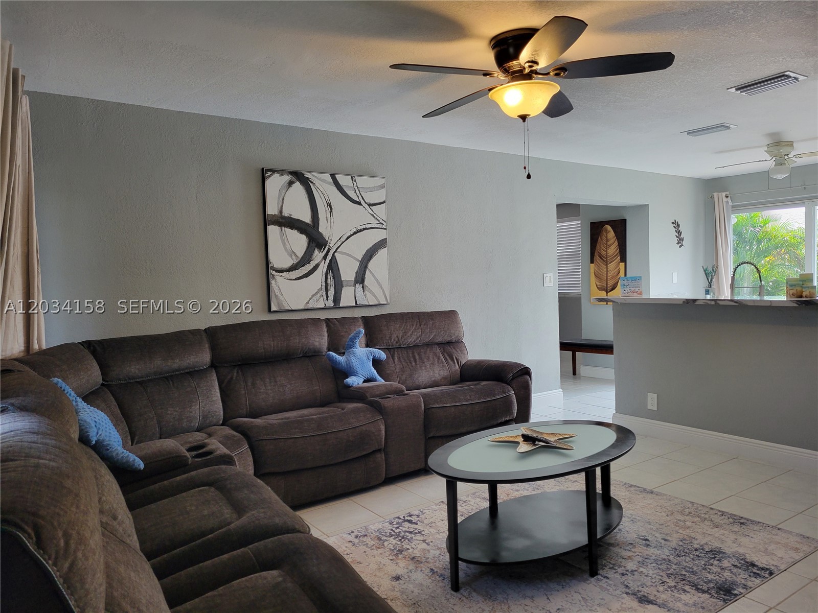 CRESTHAVEN NO 10 - Residential Lease