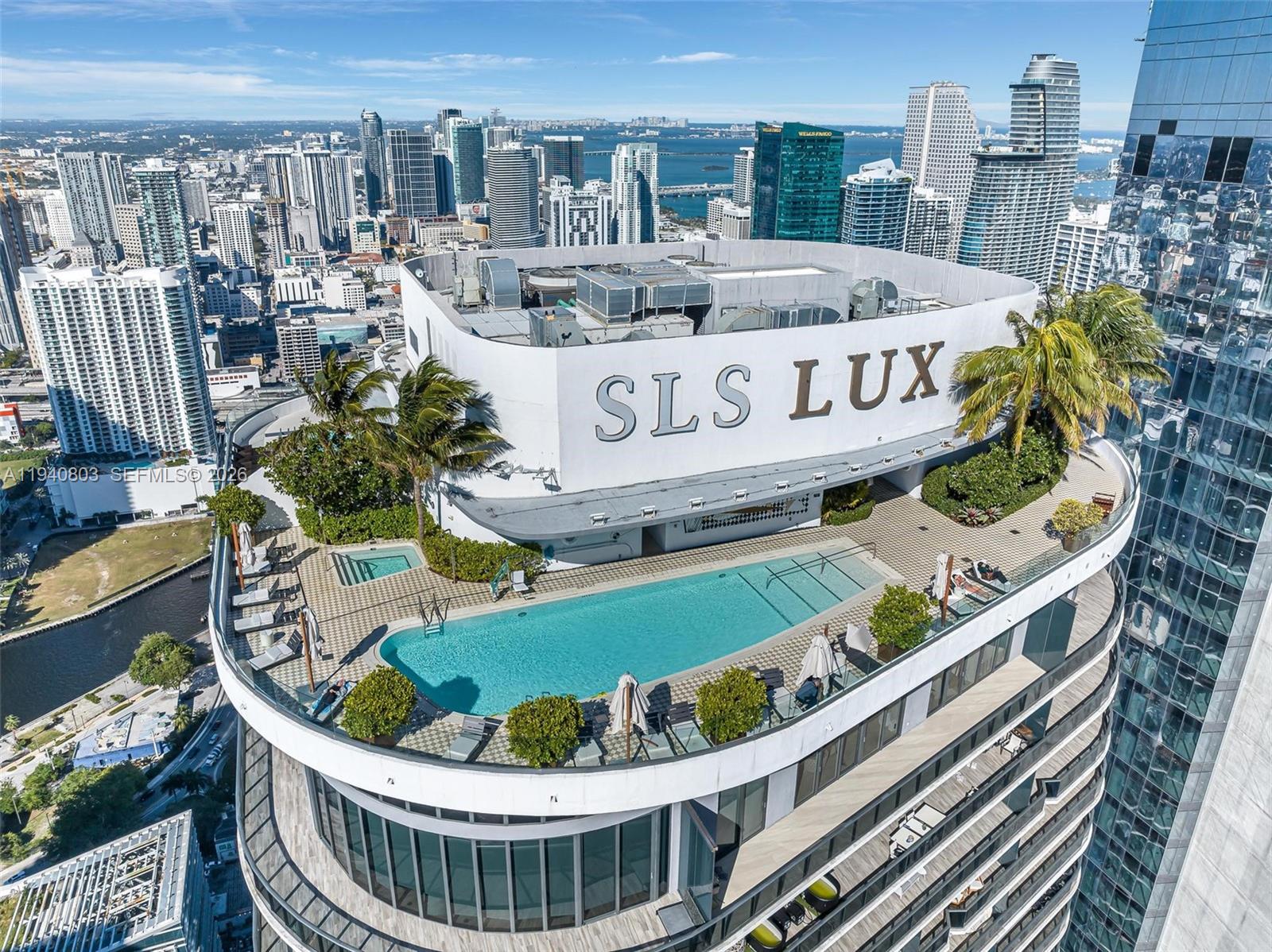 801 SMA RESIDENCES CONDO - Residential