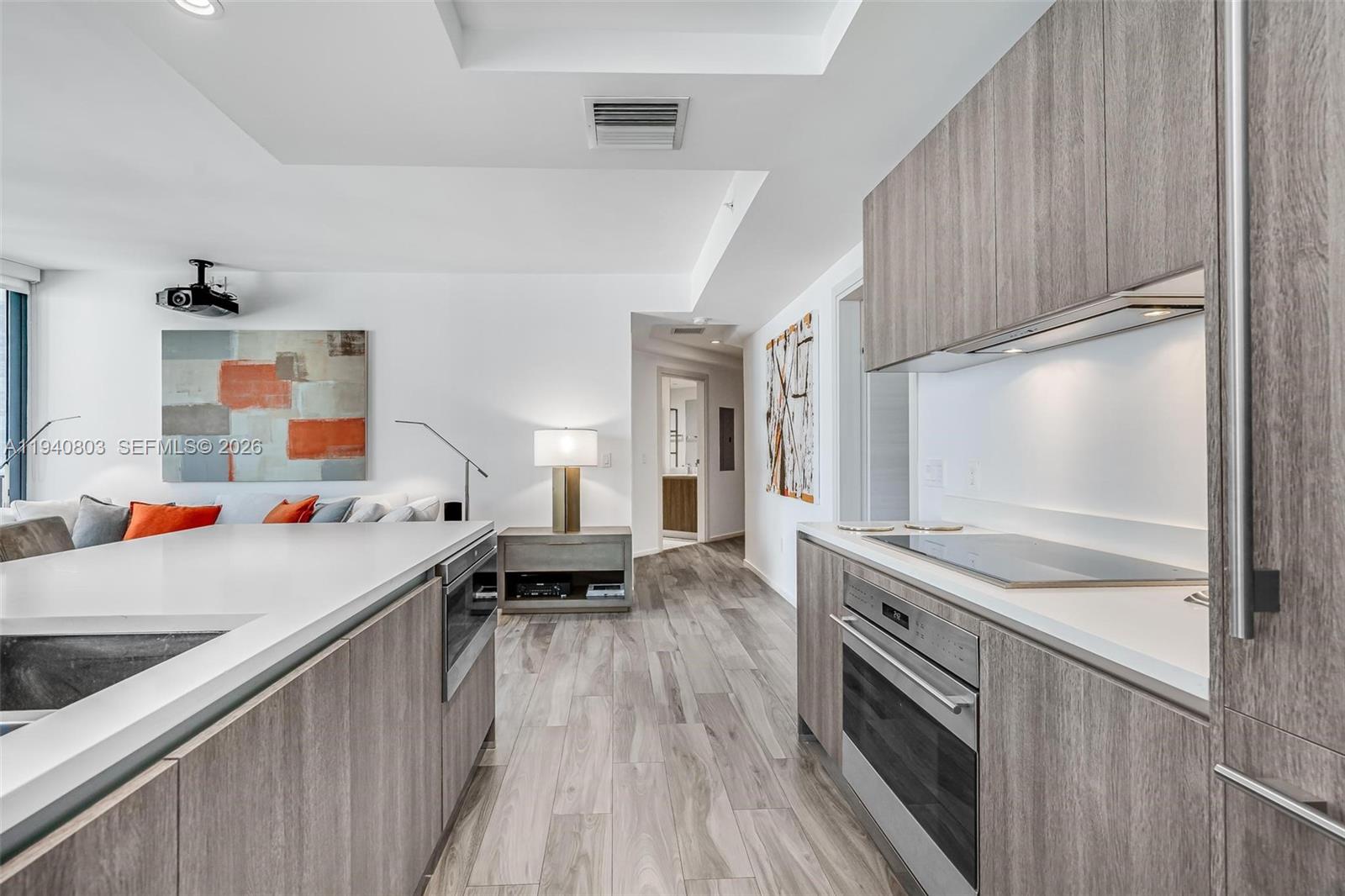 801 SMA RESIDENCES CONDO - Residential