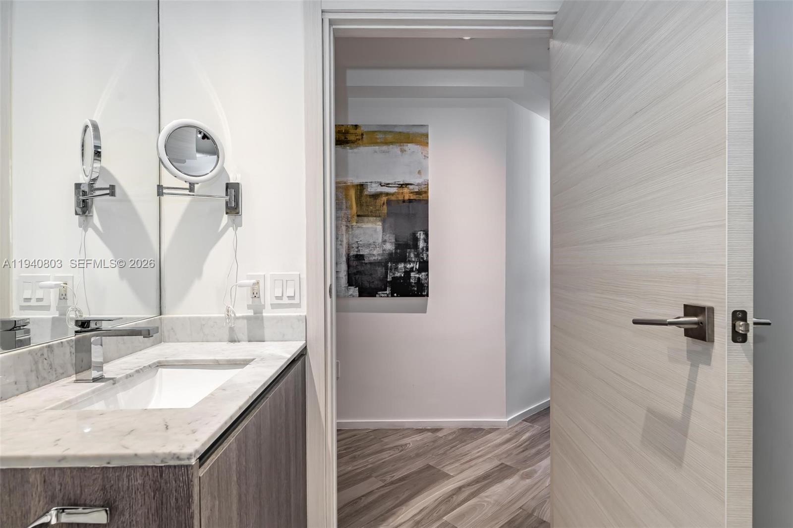 801 SMA RESIDENCES CONDO - Residential