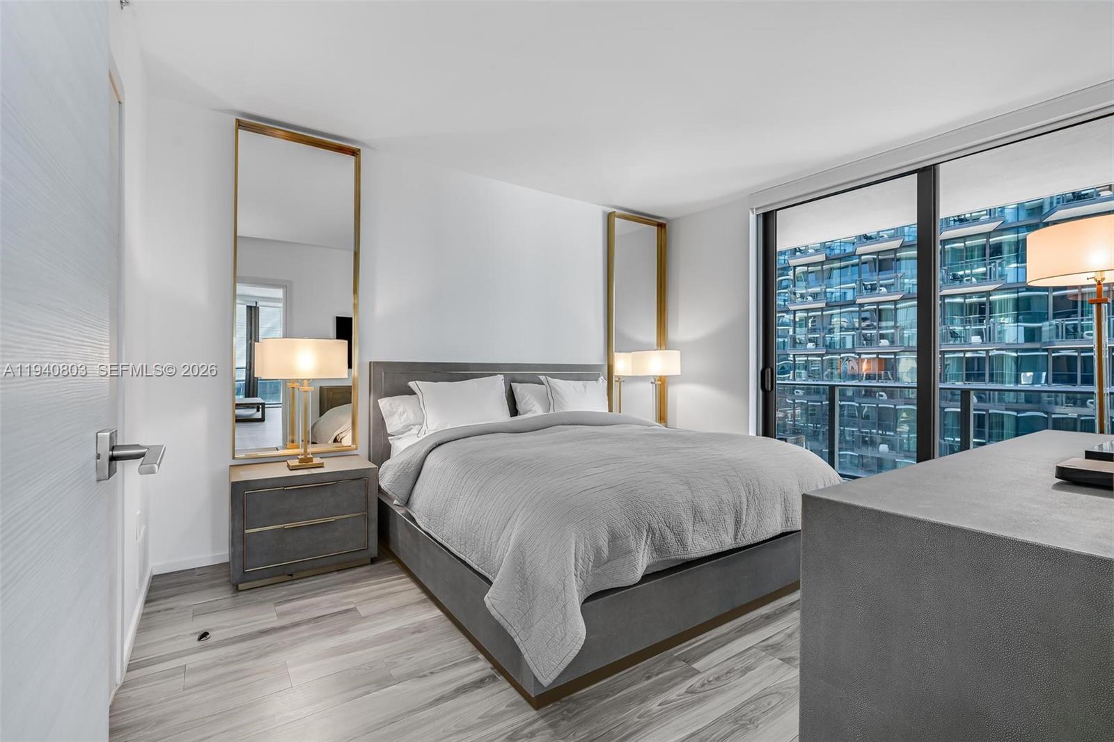 801 SMA RESIDENCES CONDO - Residential