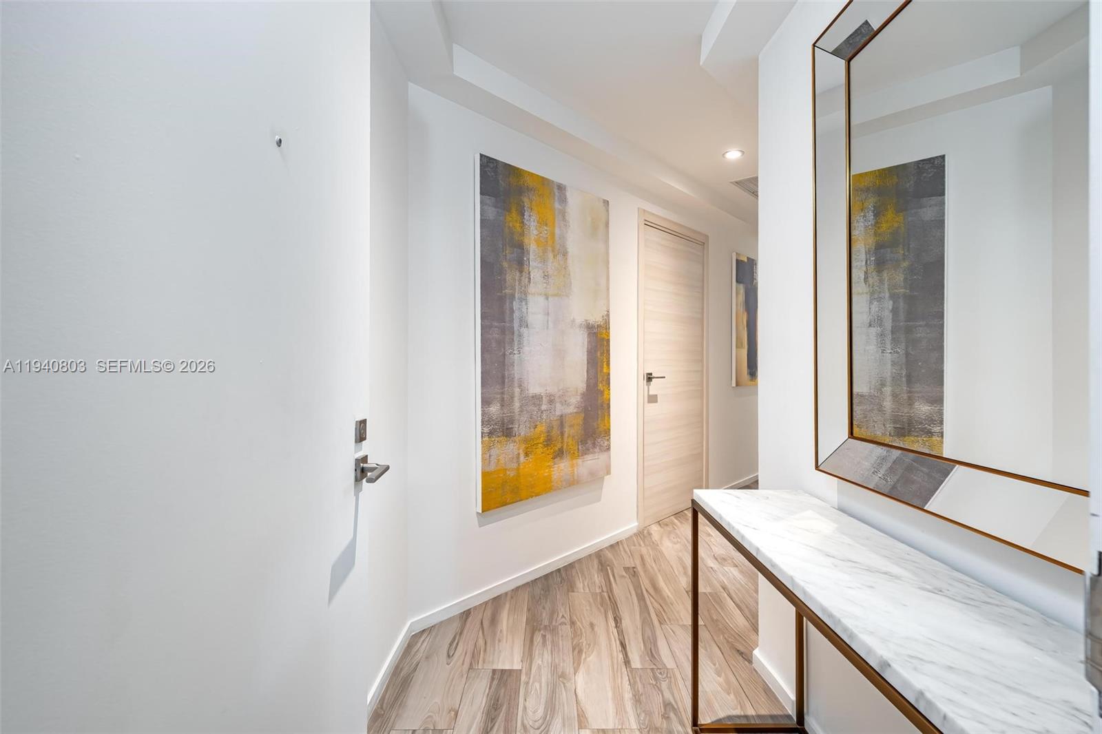 801 SMA RESIDENCES CONDO - Residential