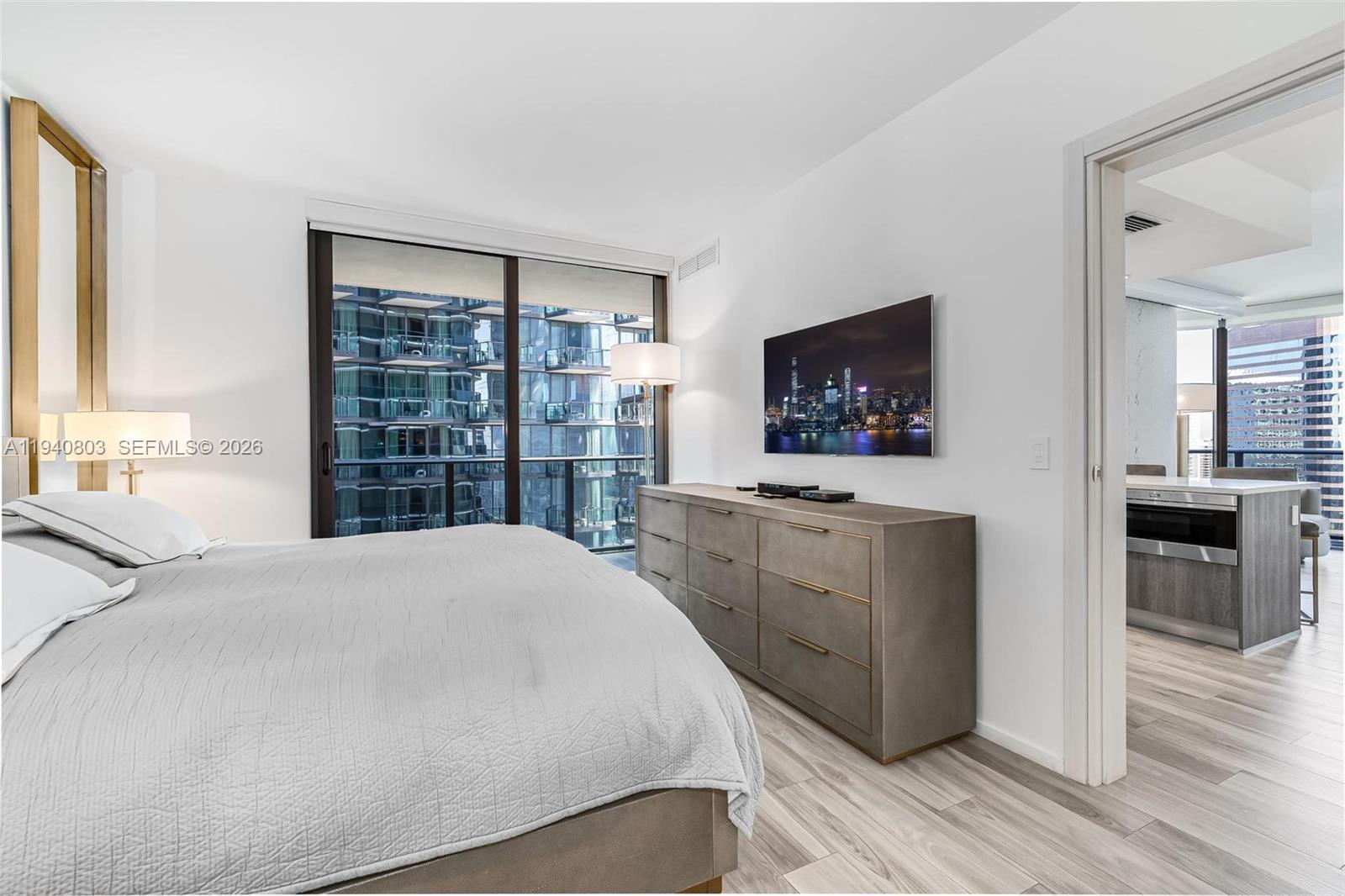801 SMA RESIDENCES CONDO - Residential