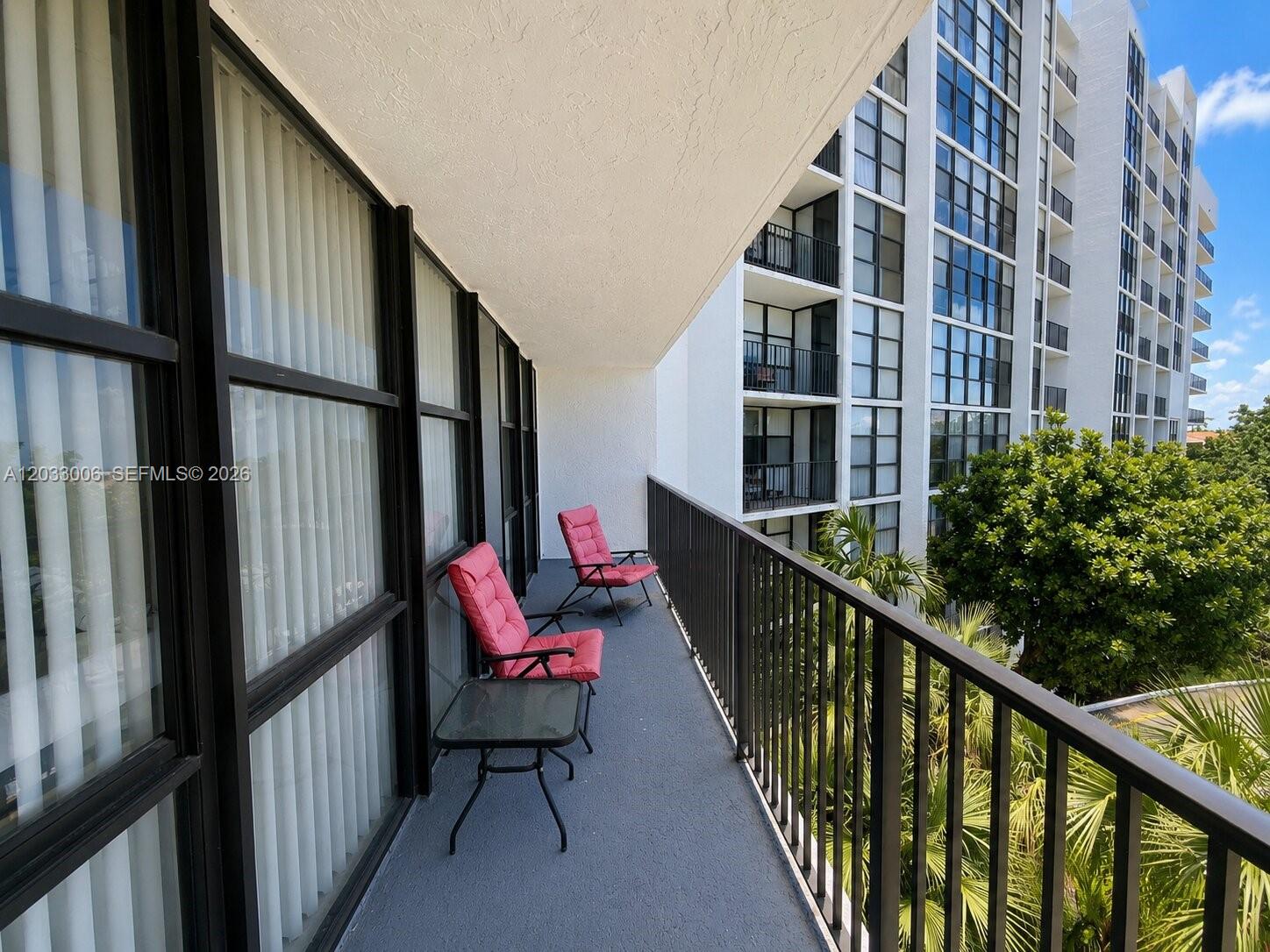 OCEANVIEW PARK CONDO - Residential Lease