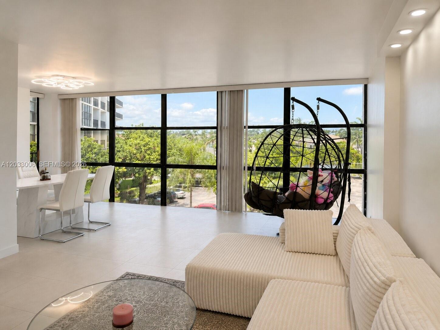 OCEANVIEW PARK CONDO - Residential Lease