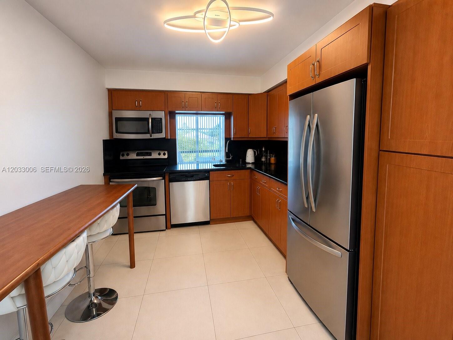 OCEANVIEW PARK CONDO - Residential Lease