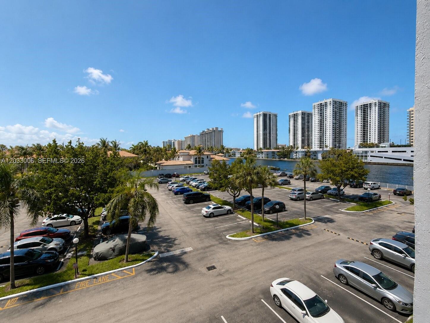 OCEANVIEW PARK CONDO - Residential Lease
