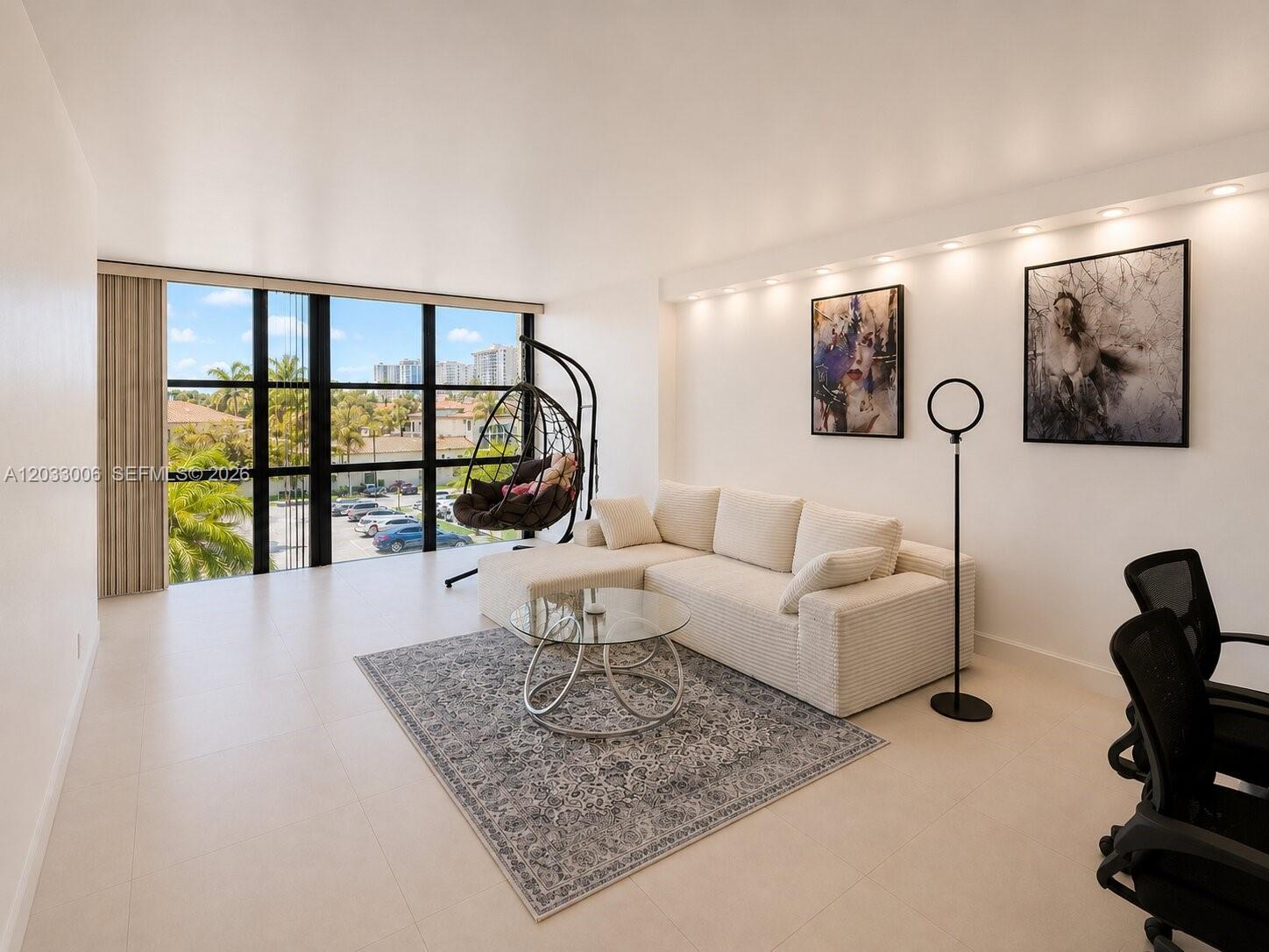 OCEANVIEW PARK CONDO - Residential Lease