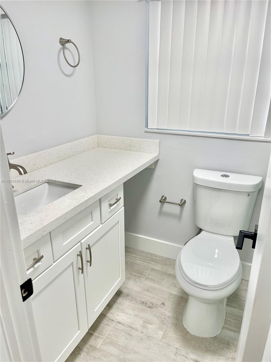 KINGS CREEK SO CONDO - Residential Lease