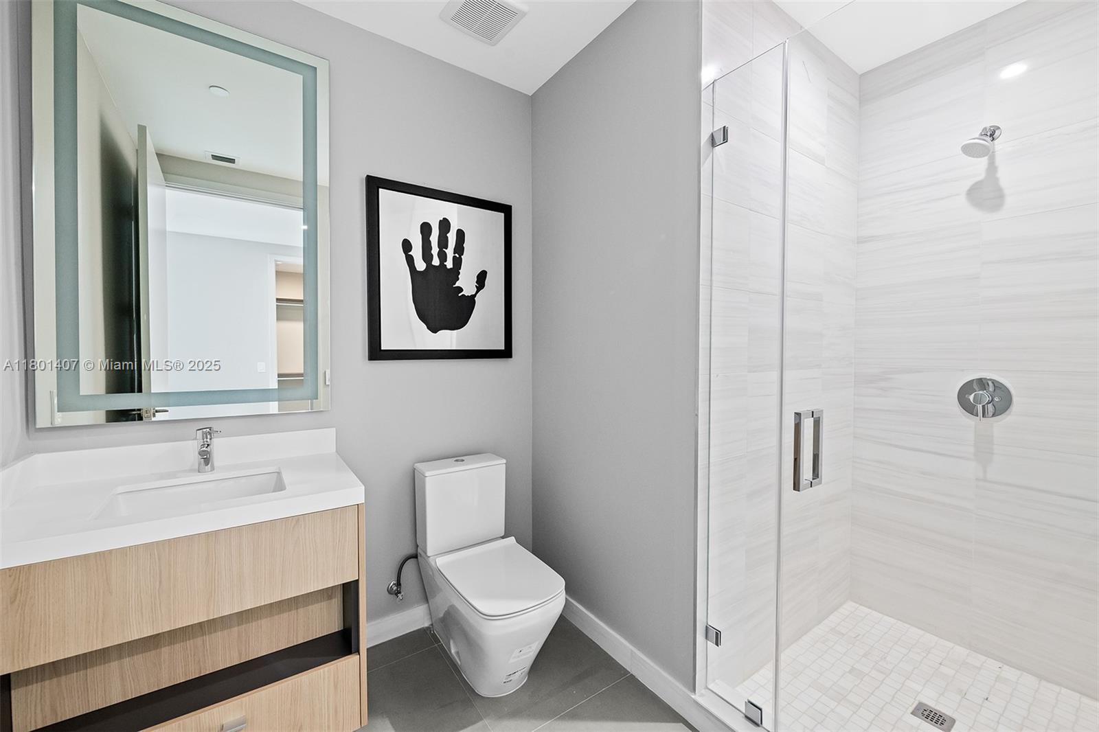 PARAMOUNT MIAMI WORLDCENT - Residential