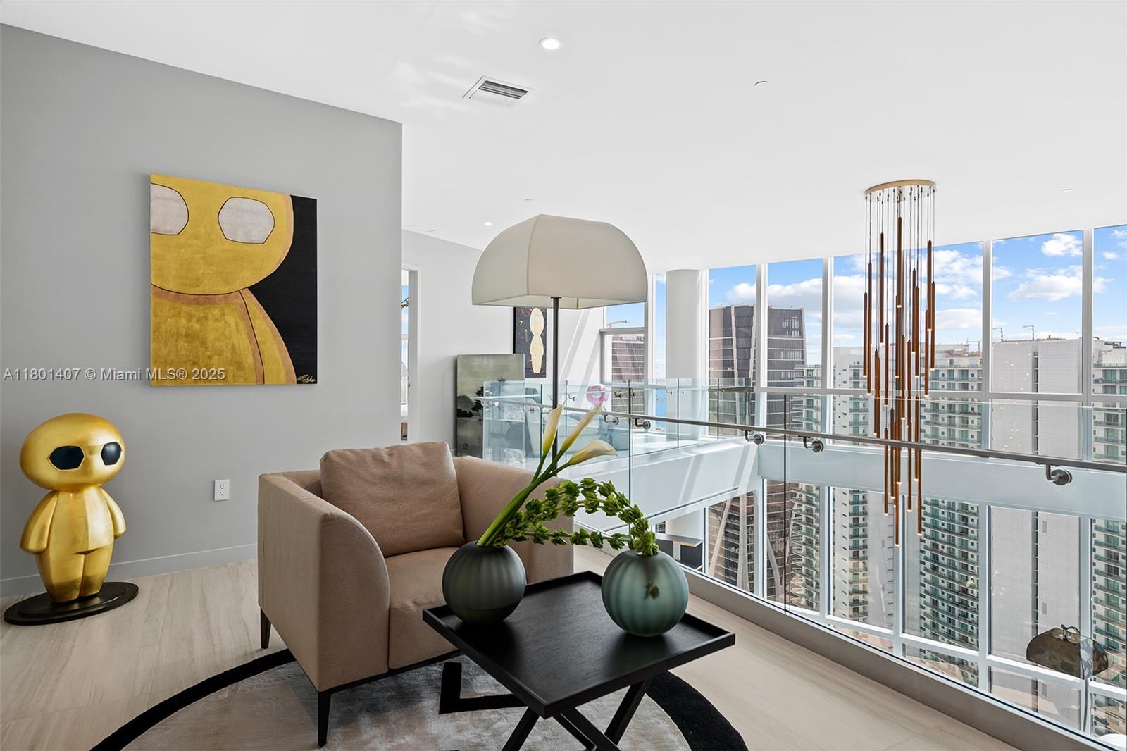 PARAMOUNT MIAMI WORLDCENT - Residential