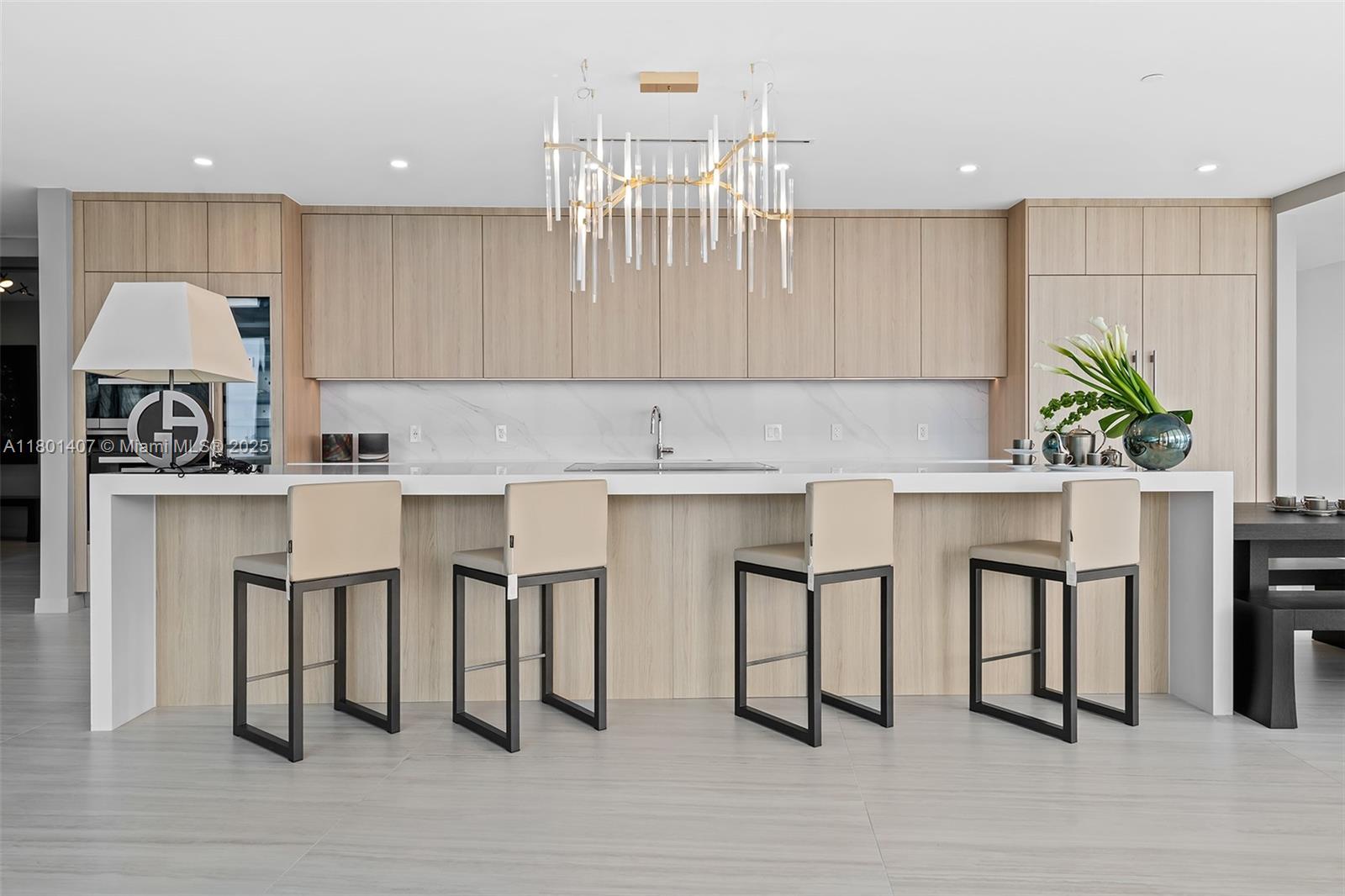 PARAMOUNT MIAMI WORLDCENT - Residential