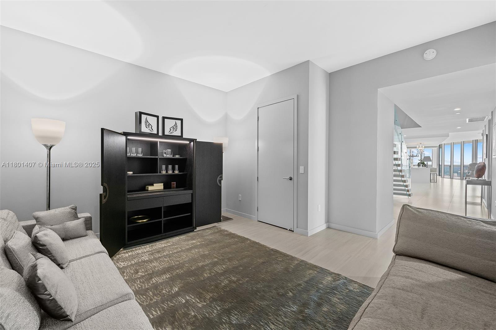PARAMOUNT MIAMI WORLDCENT - Residential