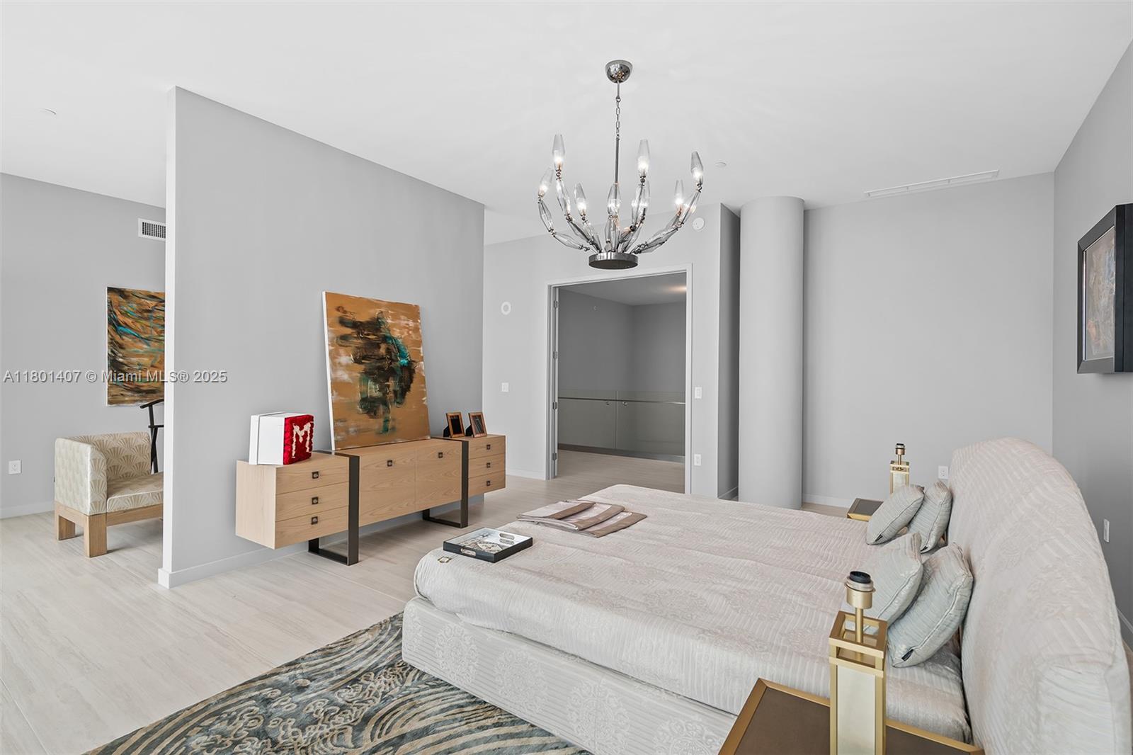 PARAMOUNT MIAMI WORLDCENT - Residential