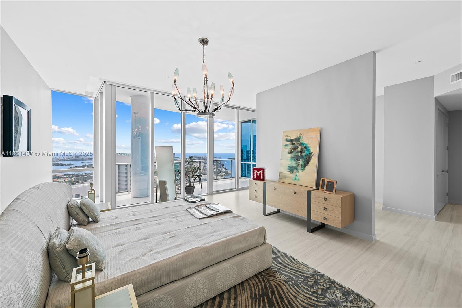 PARAMOUNT MIAMI WORLDCENT - Residential