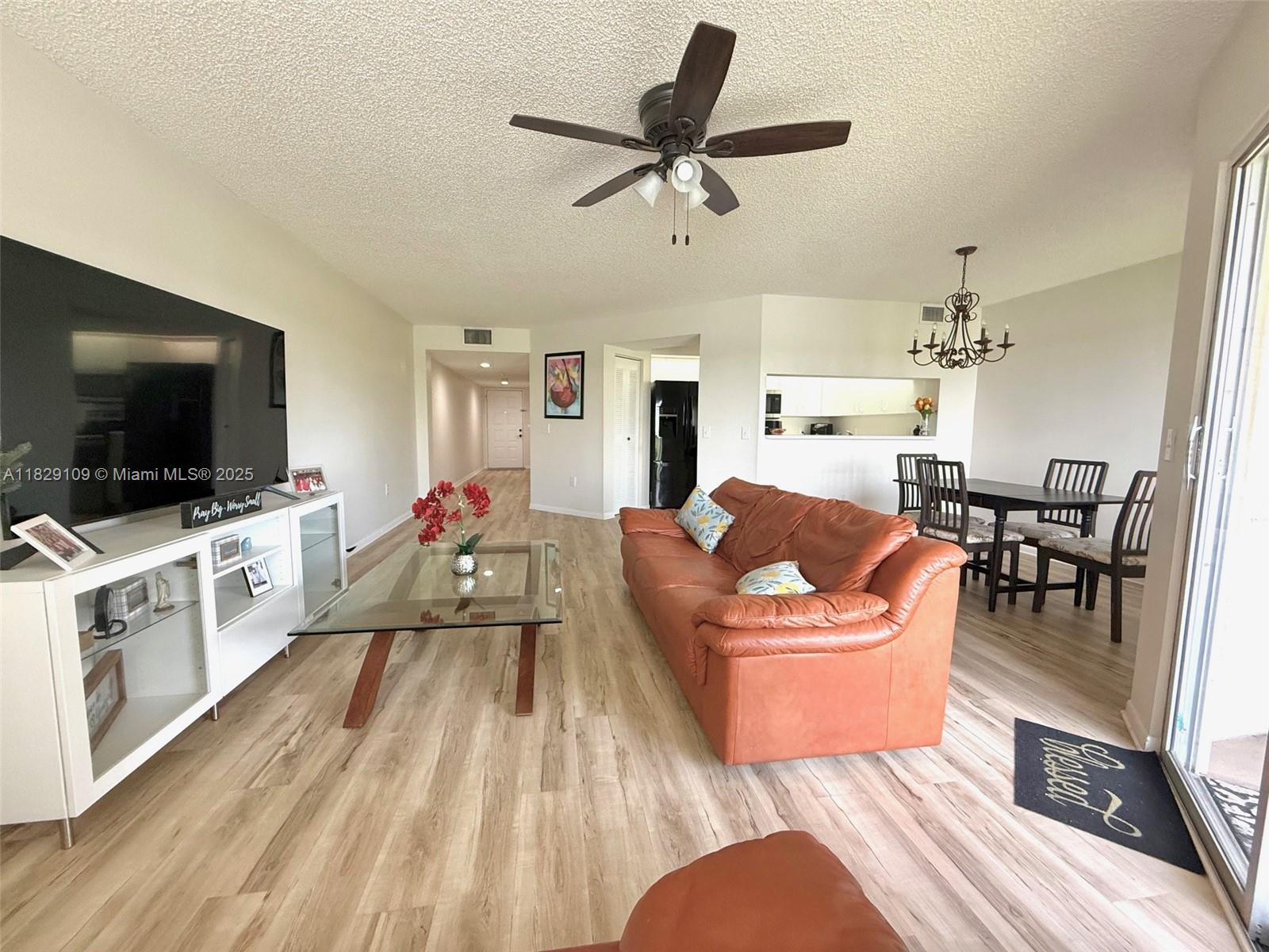 SUFFOLK AT CENTURY VILLAG - Residential