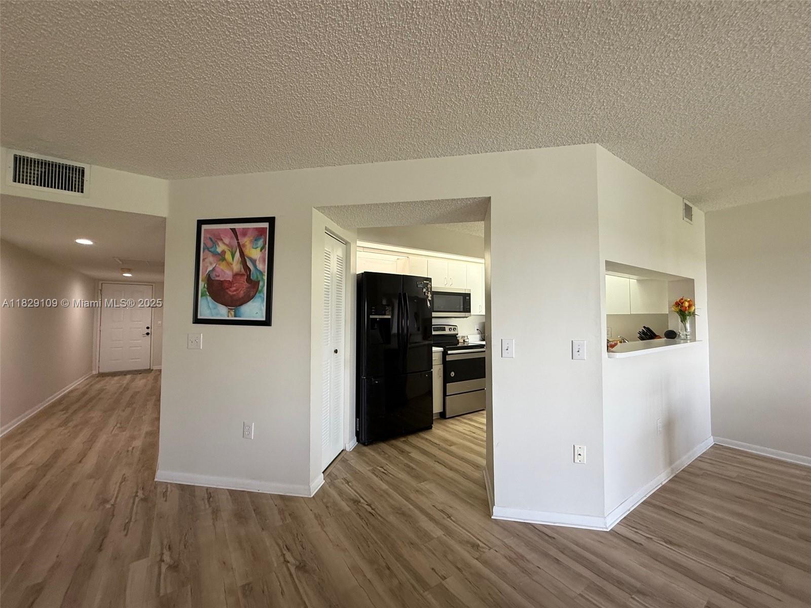 SUFFOLK AT CENTURY VILLAG - Residential