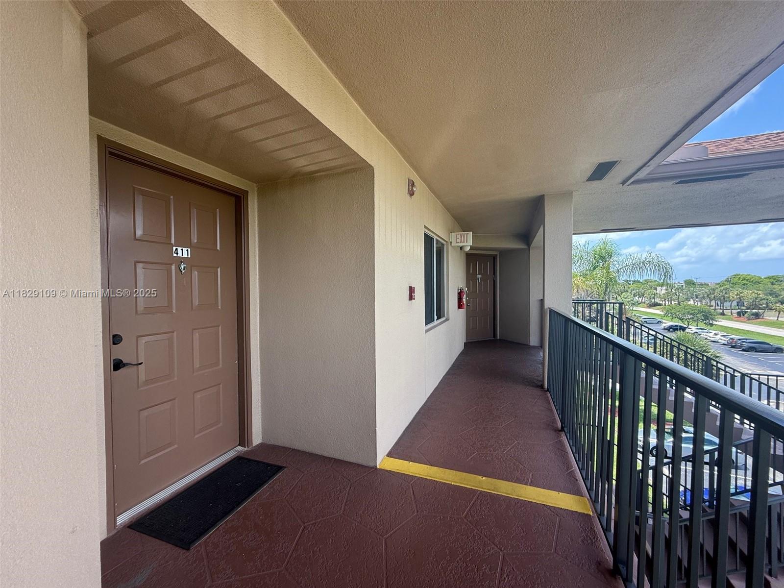 SUFFOLK AT CENTURY VILLAG - Residential