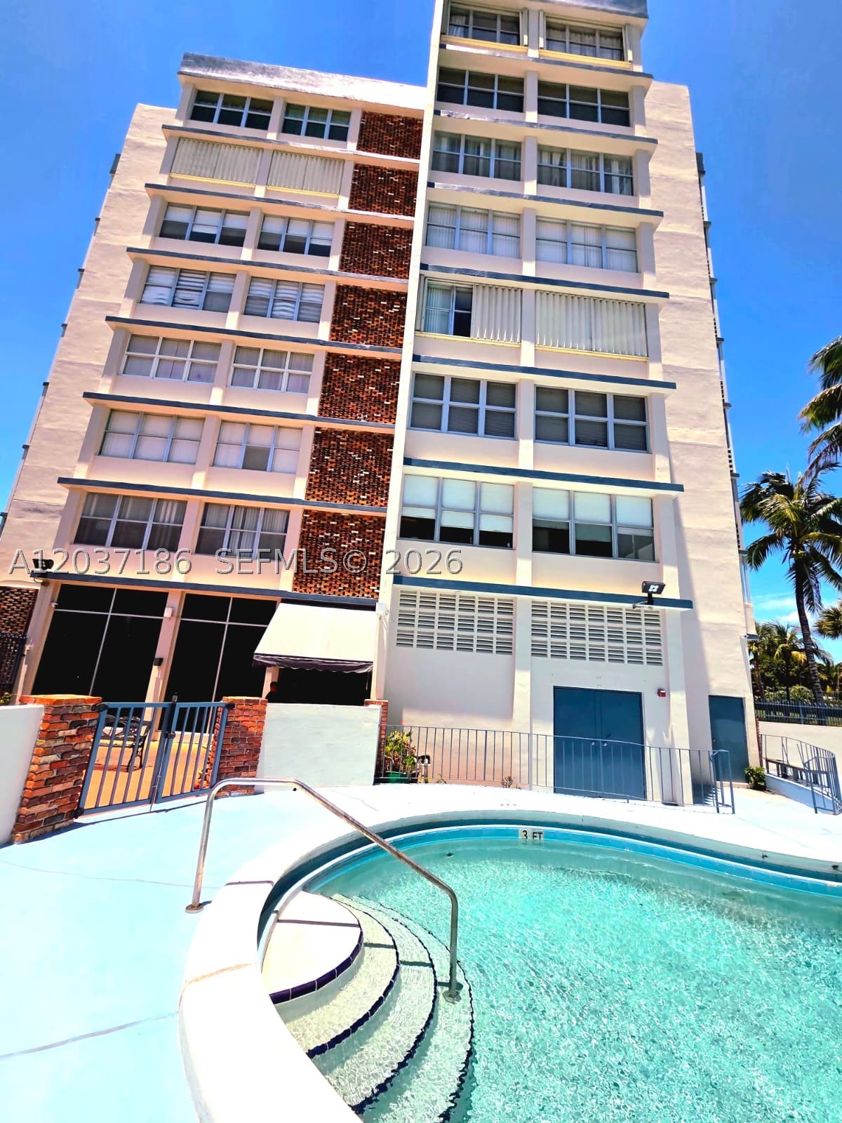 ANDOR PLAZA CONDO - Residential