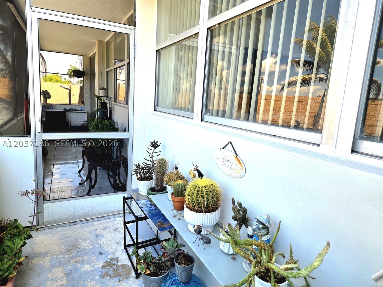 ANDOR PLAZA CONDO - Residential