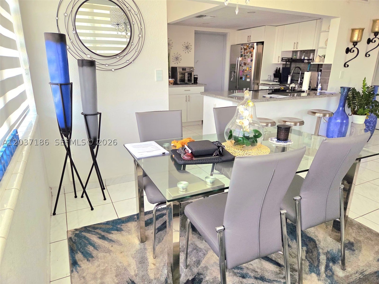 ANDOR PLAZA CONDO - Residential