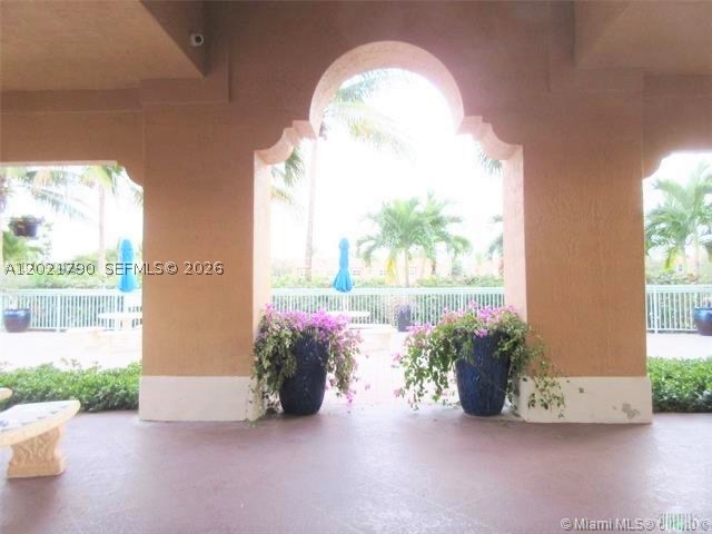 THE COURTS AT DORAL ISLES - Residential Lease