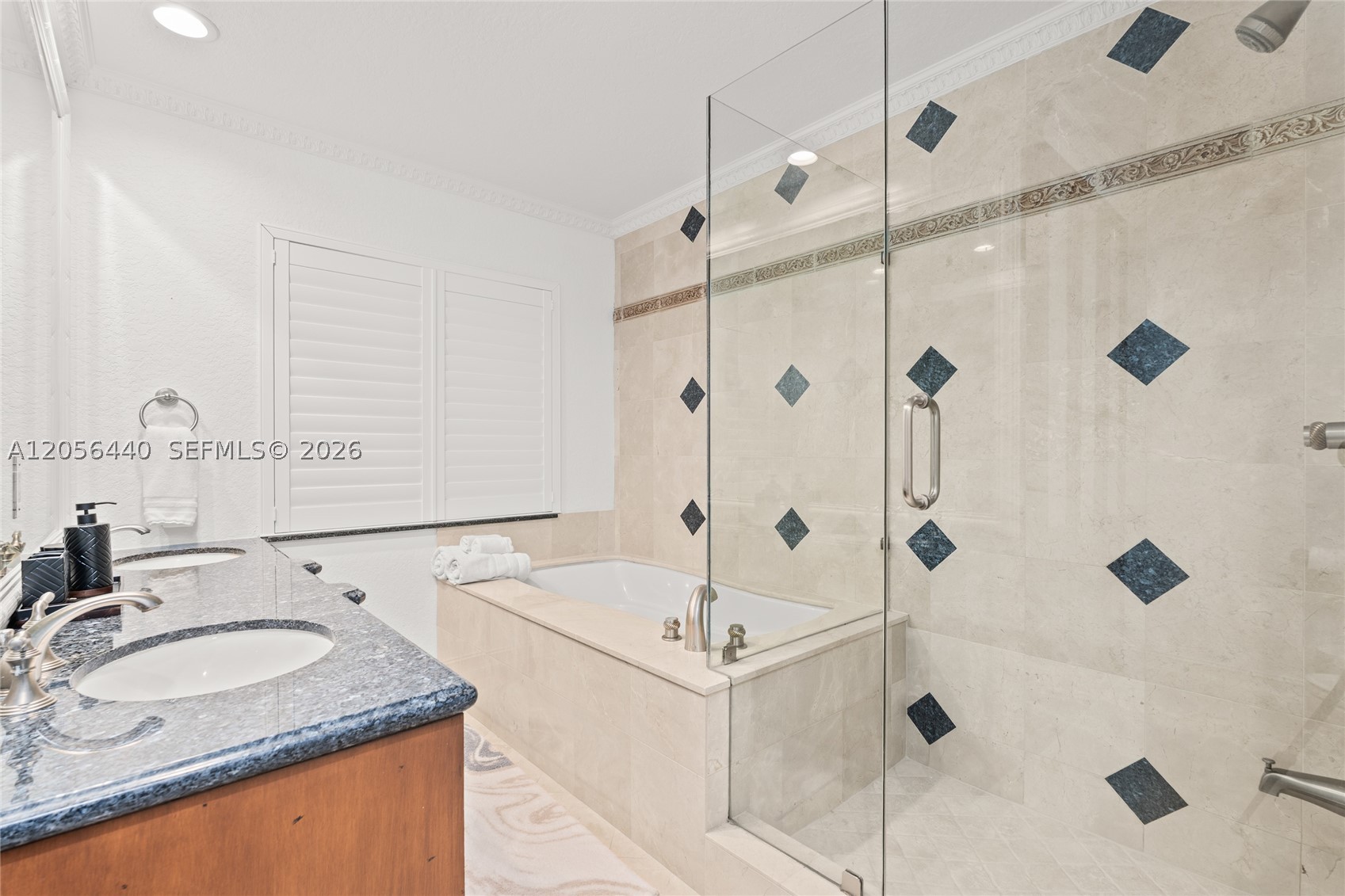 INLET CAY - Residential