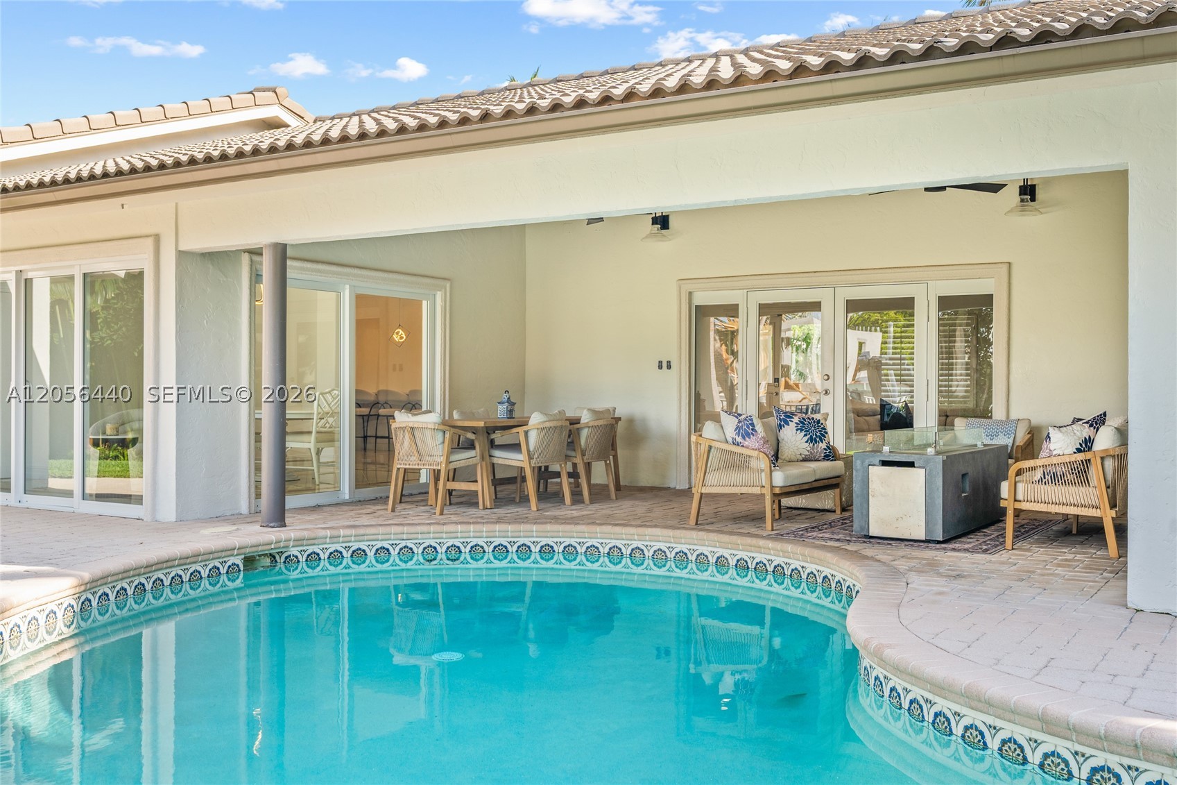 INLET CAY - Residential