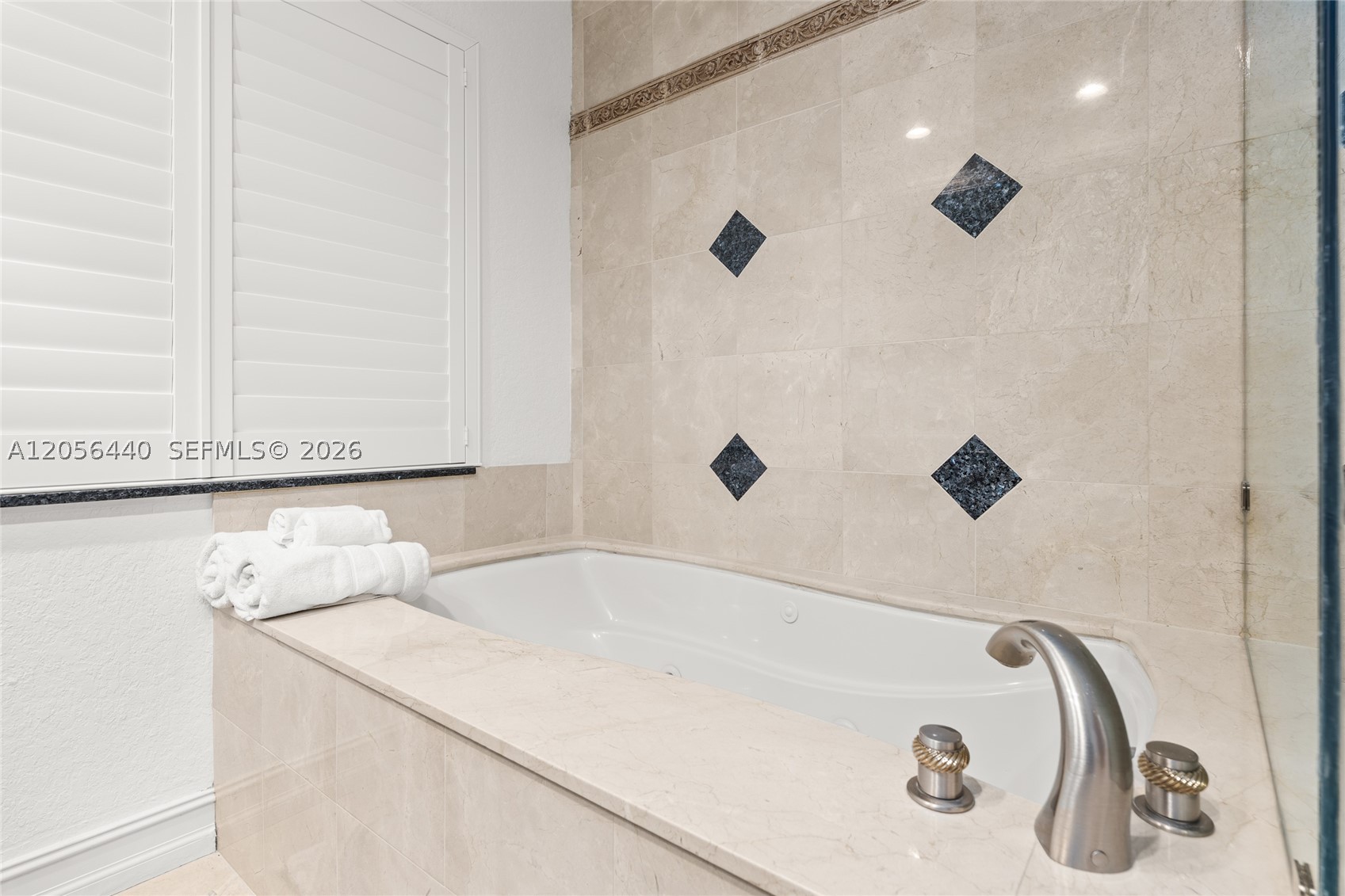 INLET CAY - Residential
