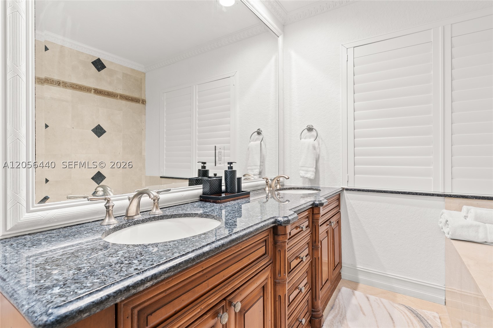 INLET CAY - Residential