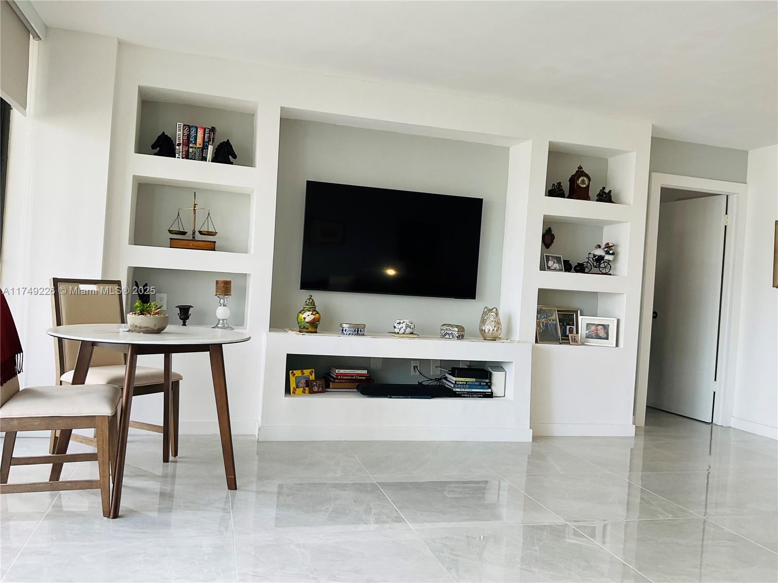 COSTA BELLA CONDO - Residential Lease
