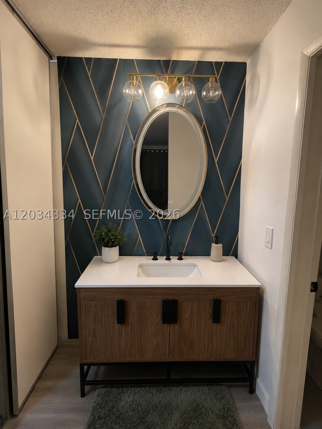 BAYWOOD VILLAGE II-D COND - Residential