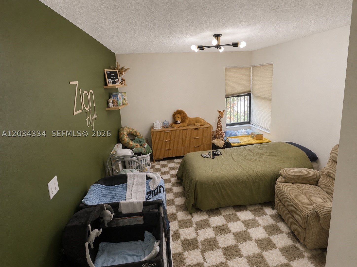 BAYWOOD VILLAGE II-D COND - Residential