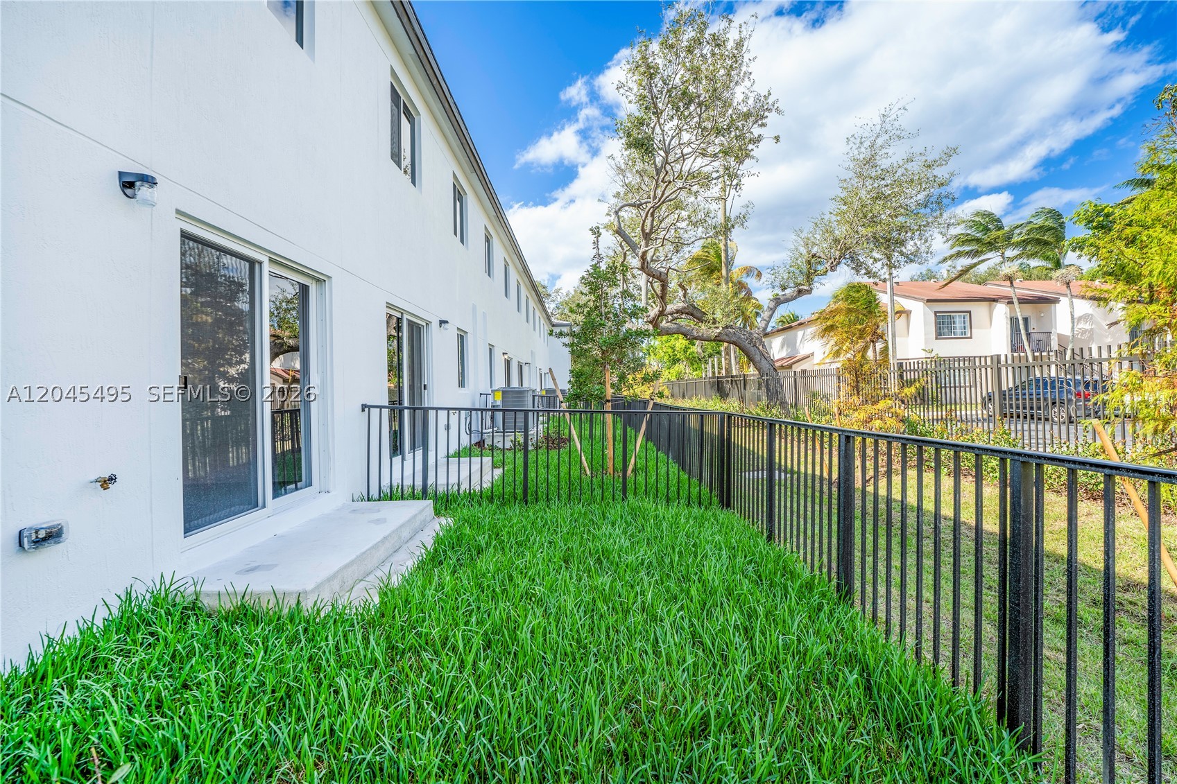 MAGNOLIA PARK - Residential