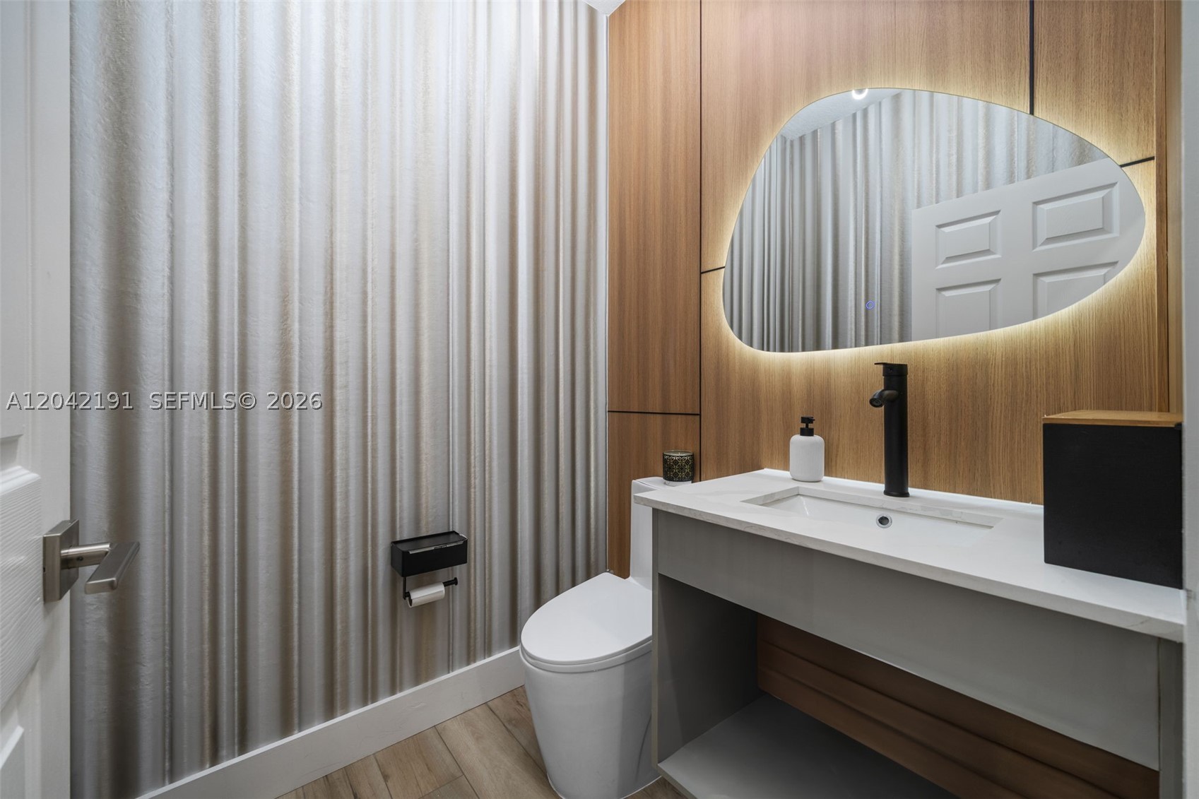 ISLANDS AT DORAL 1ST ADDN - Residential