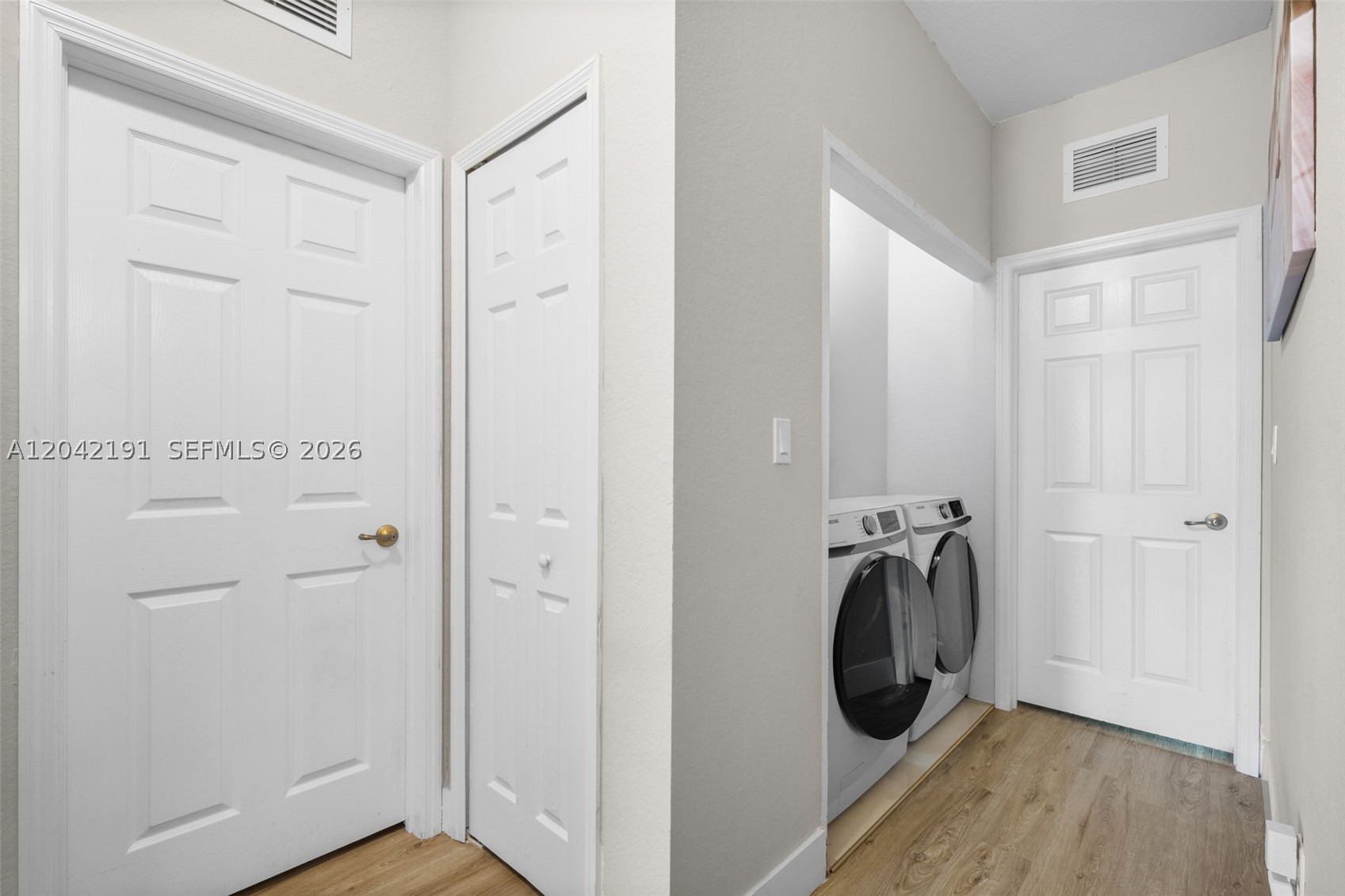 ISLANDS AT DORAL 1ST ADDN - Residential