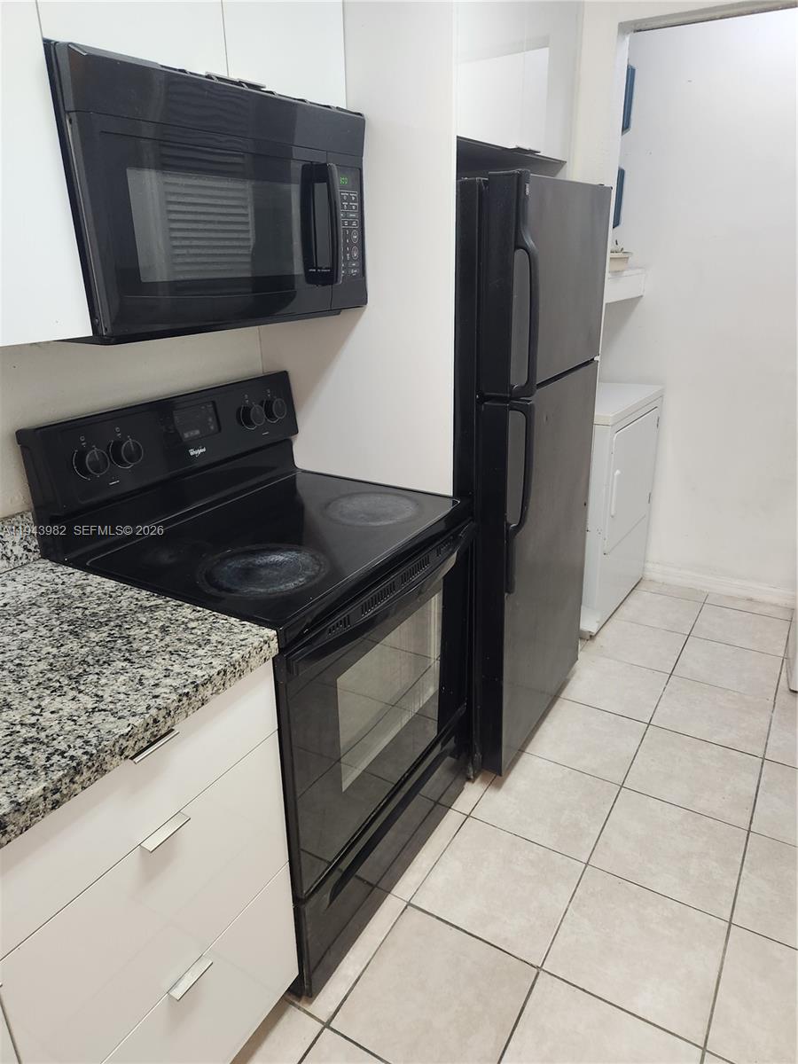 PRESERVE AT AVERY LAKES - Residential