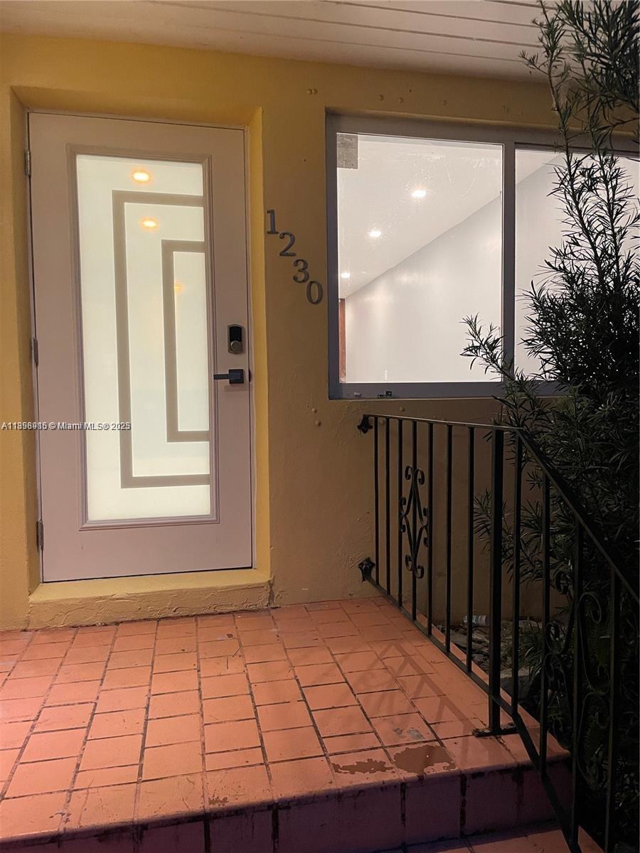 Price reduced! Absolutely stunning duplex in unincorporated Miami-Dade County area. One side (3/2) has been completely renovated, and the other side (2/1)is in fair condition. The property is a cash cow with room for growth.