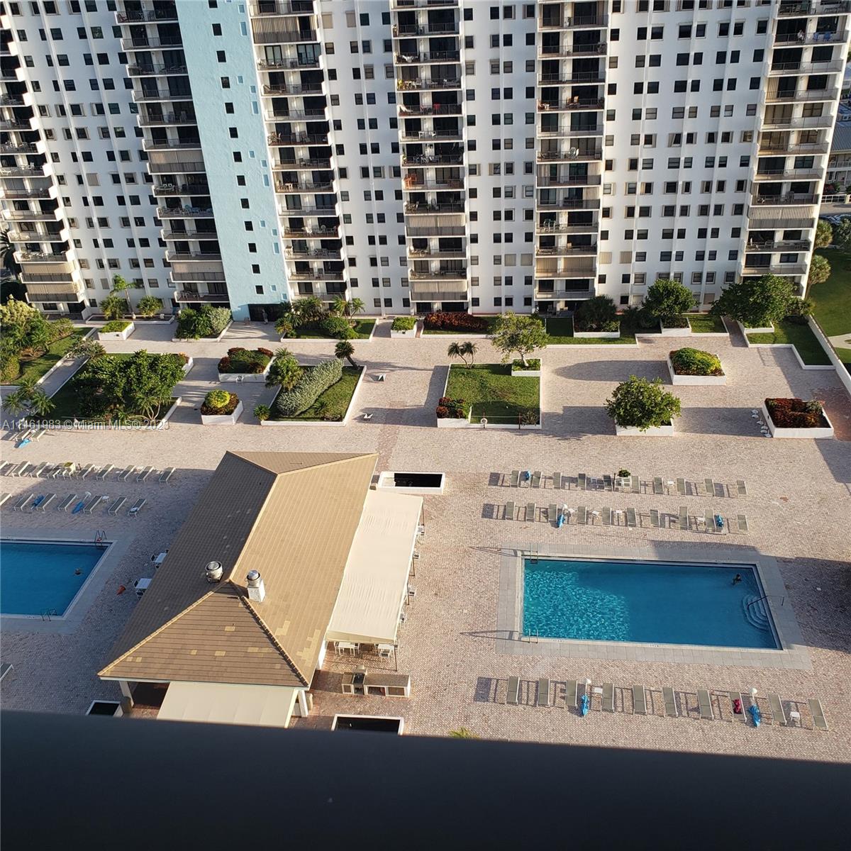 SUMMIT CONDO - Residential Lease