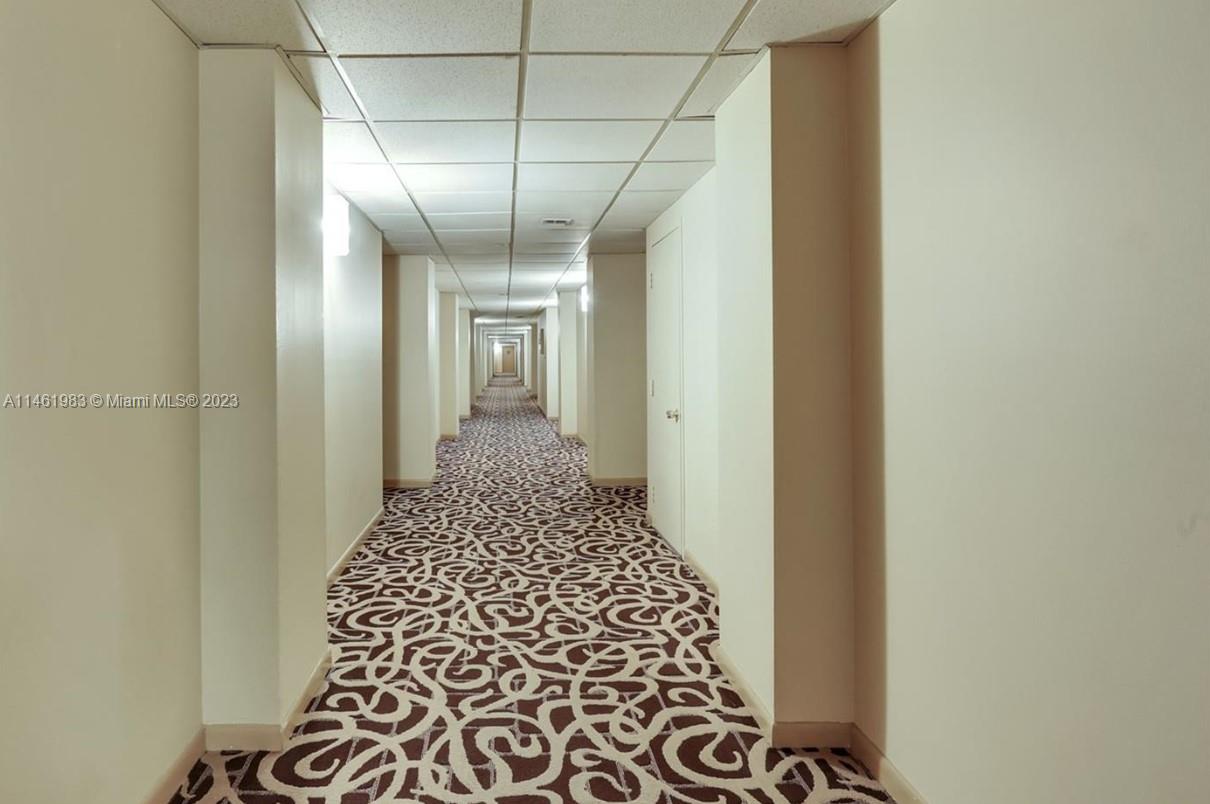 SUMMIT CONDO - Residential Lease