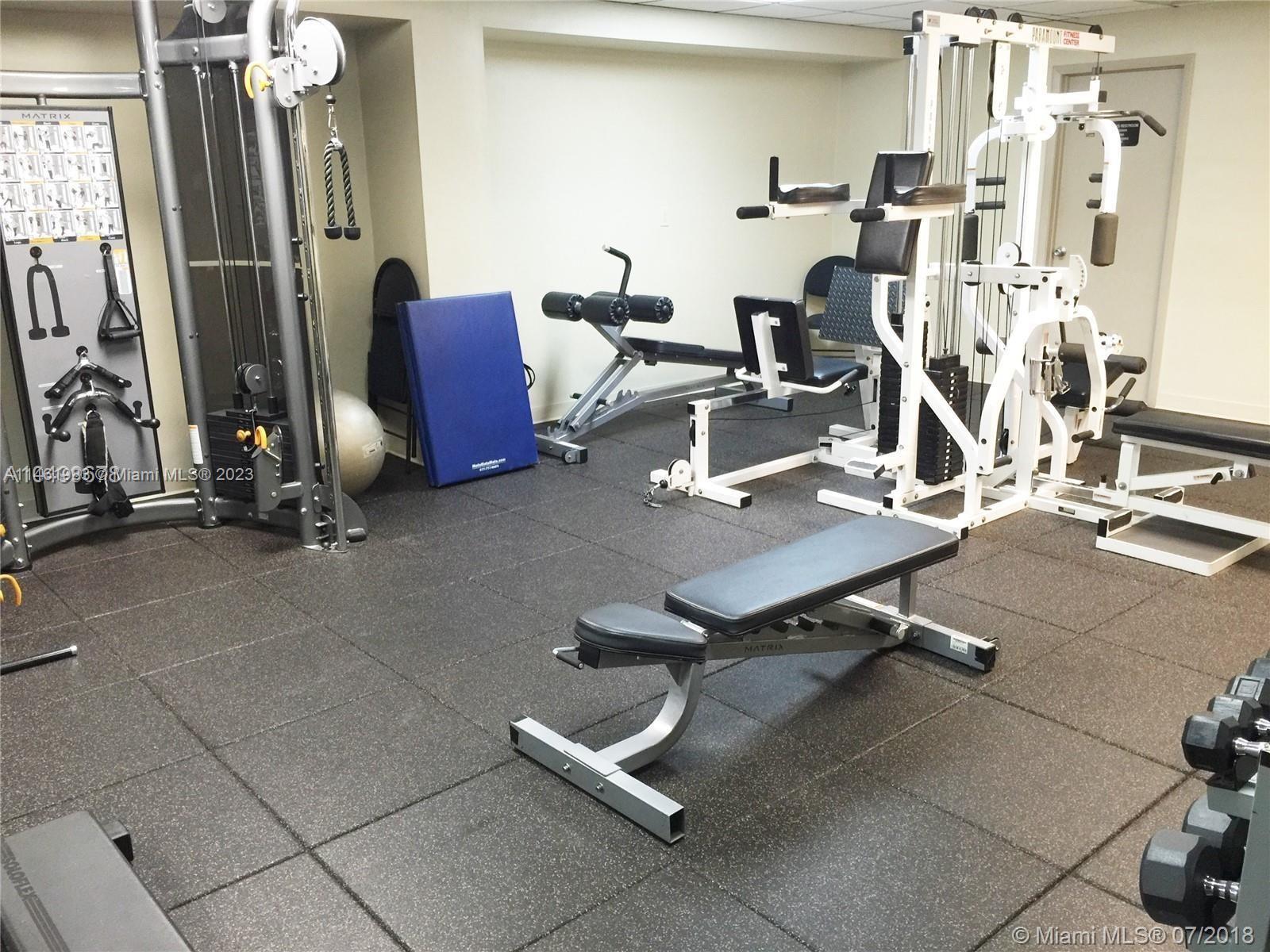 SUMMIT CONDO - Residential Lease