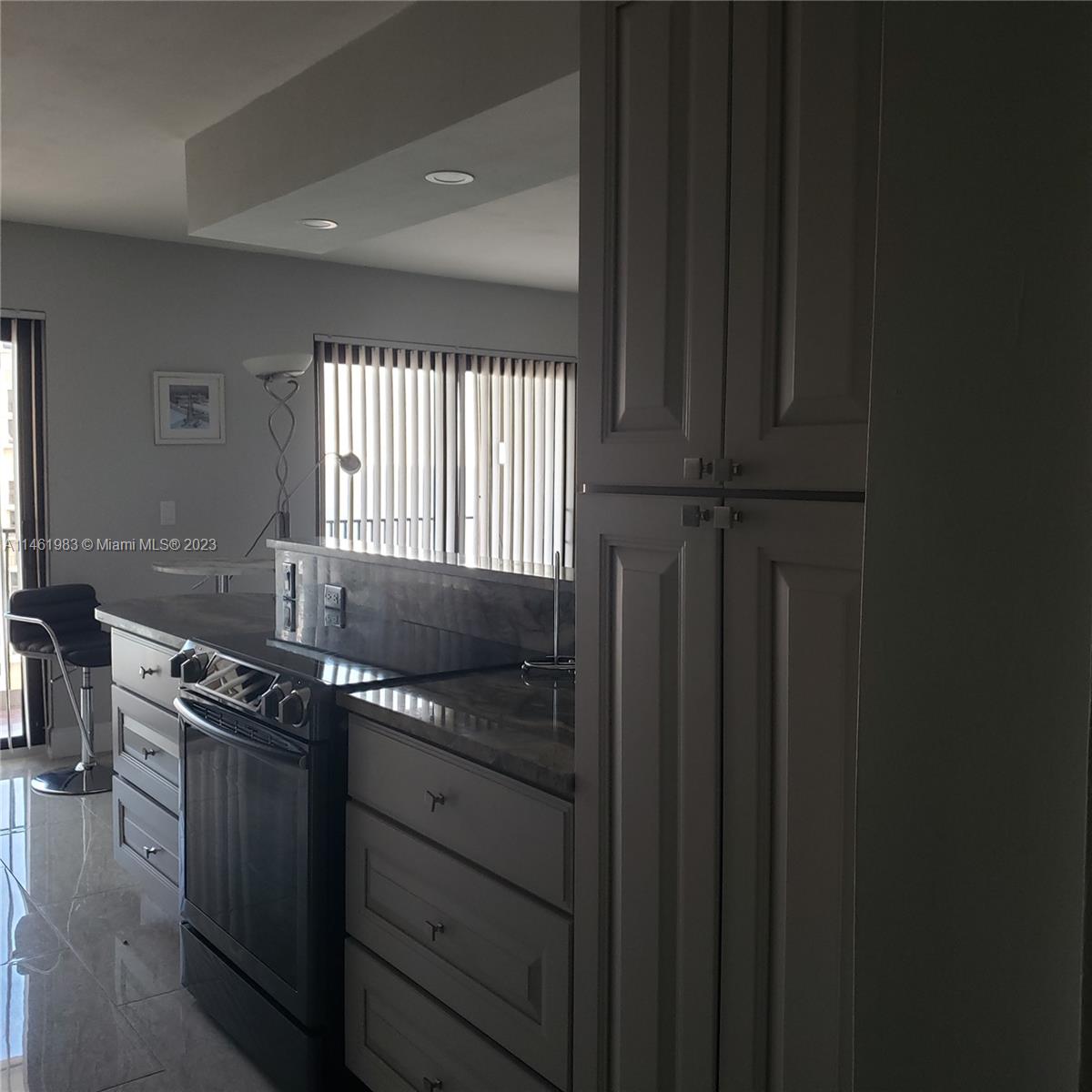 SUMMIT CONDO - Residential Lease