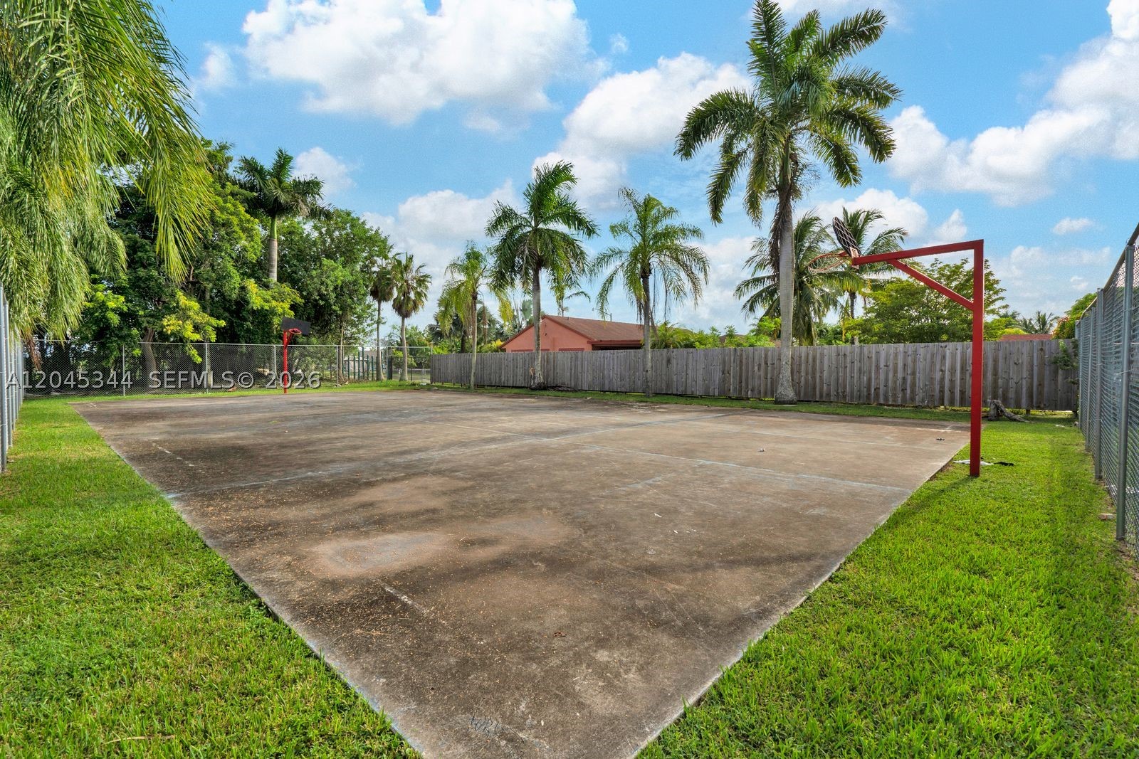VILLAS OF PALM BAY - Residential Lease