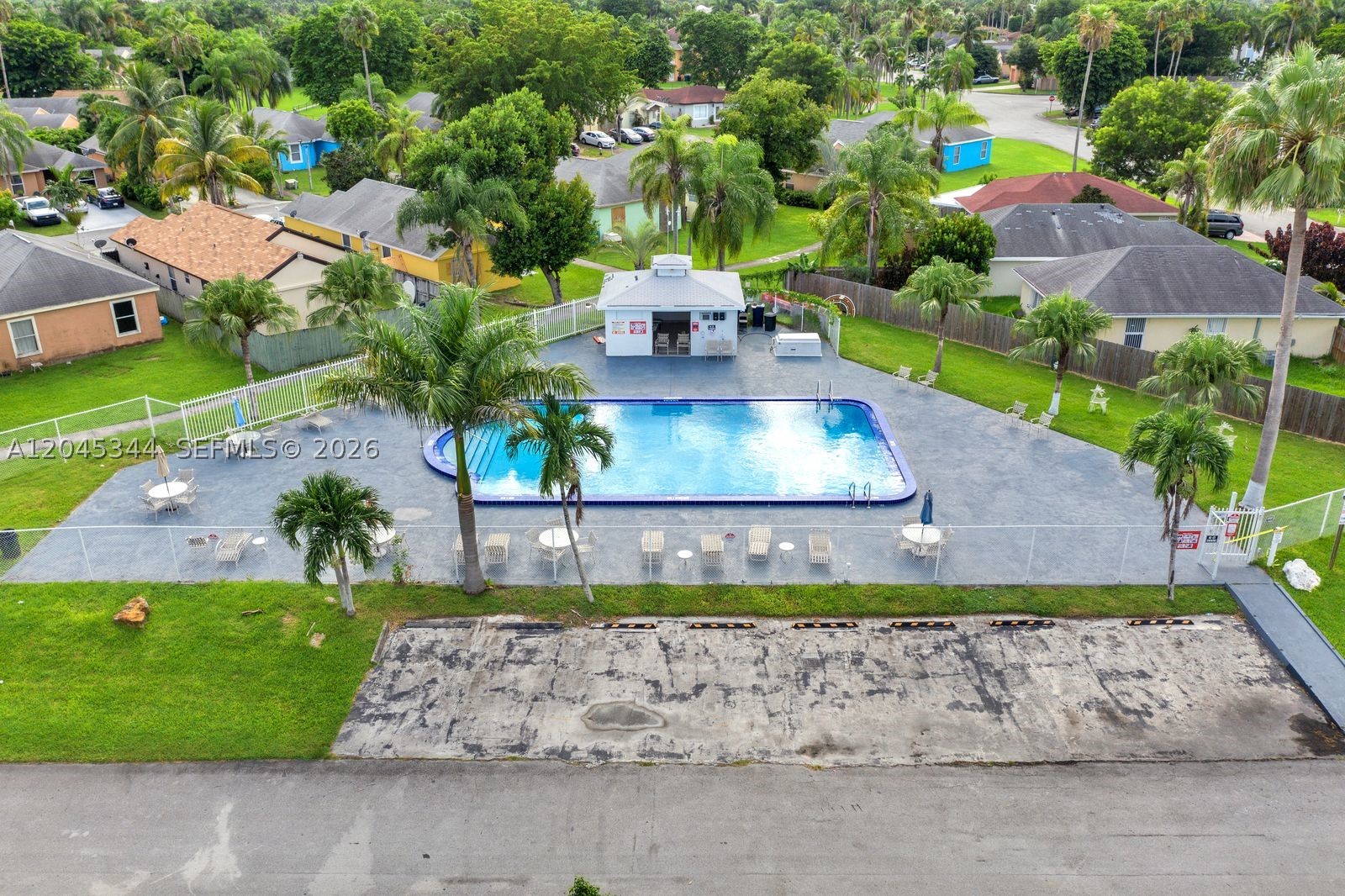 VILLAS OF PALM BAY - Residential Lease