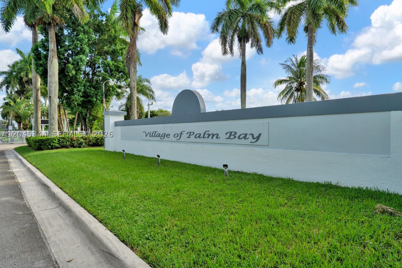 VILLAS OF PALM BAY - Residential Lease