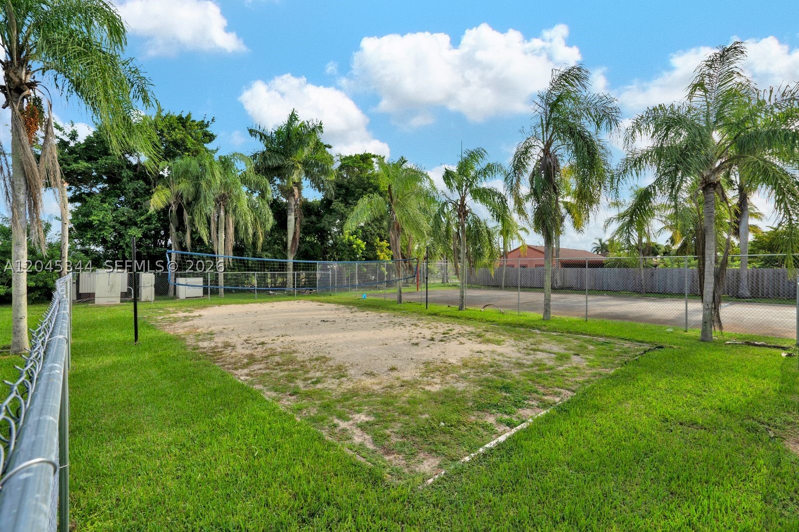 VILLAS OF PALM BAY - Residential Lease