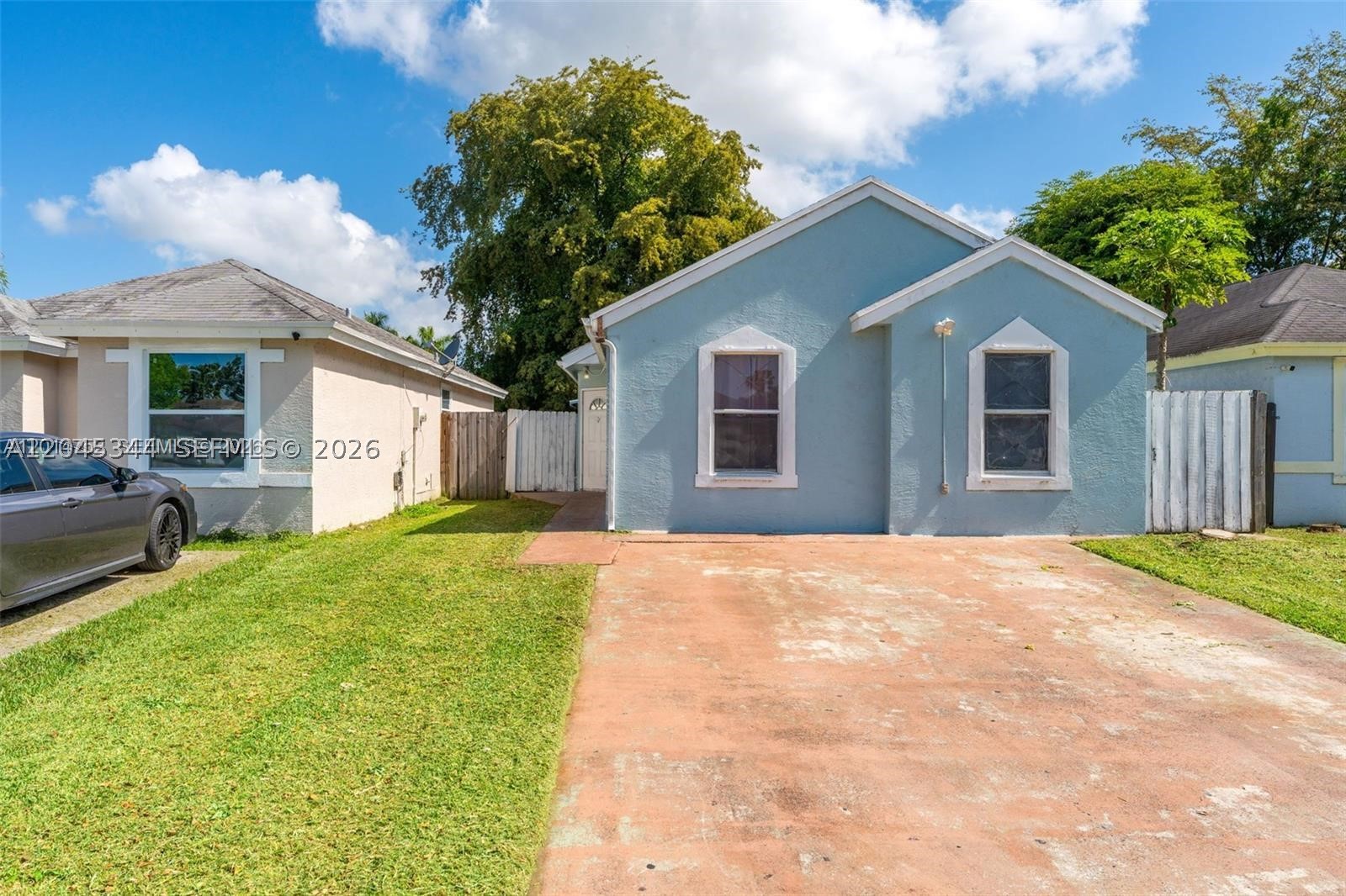 VILLAS OF PALM BAY - Residential Lease