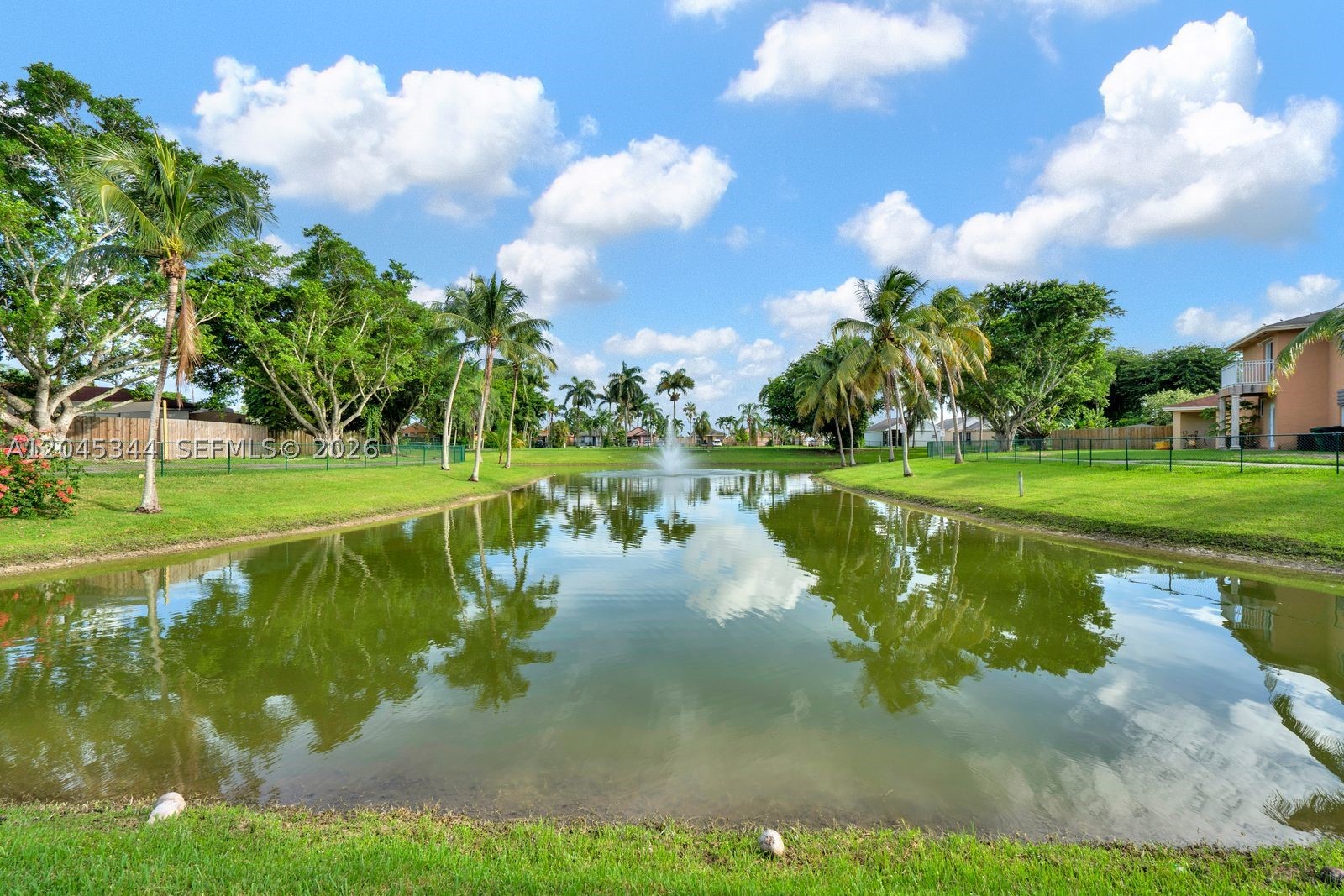 VILLAS OF PALM BAY - Residential Lease