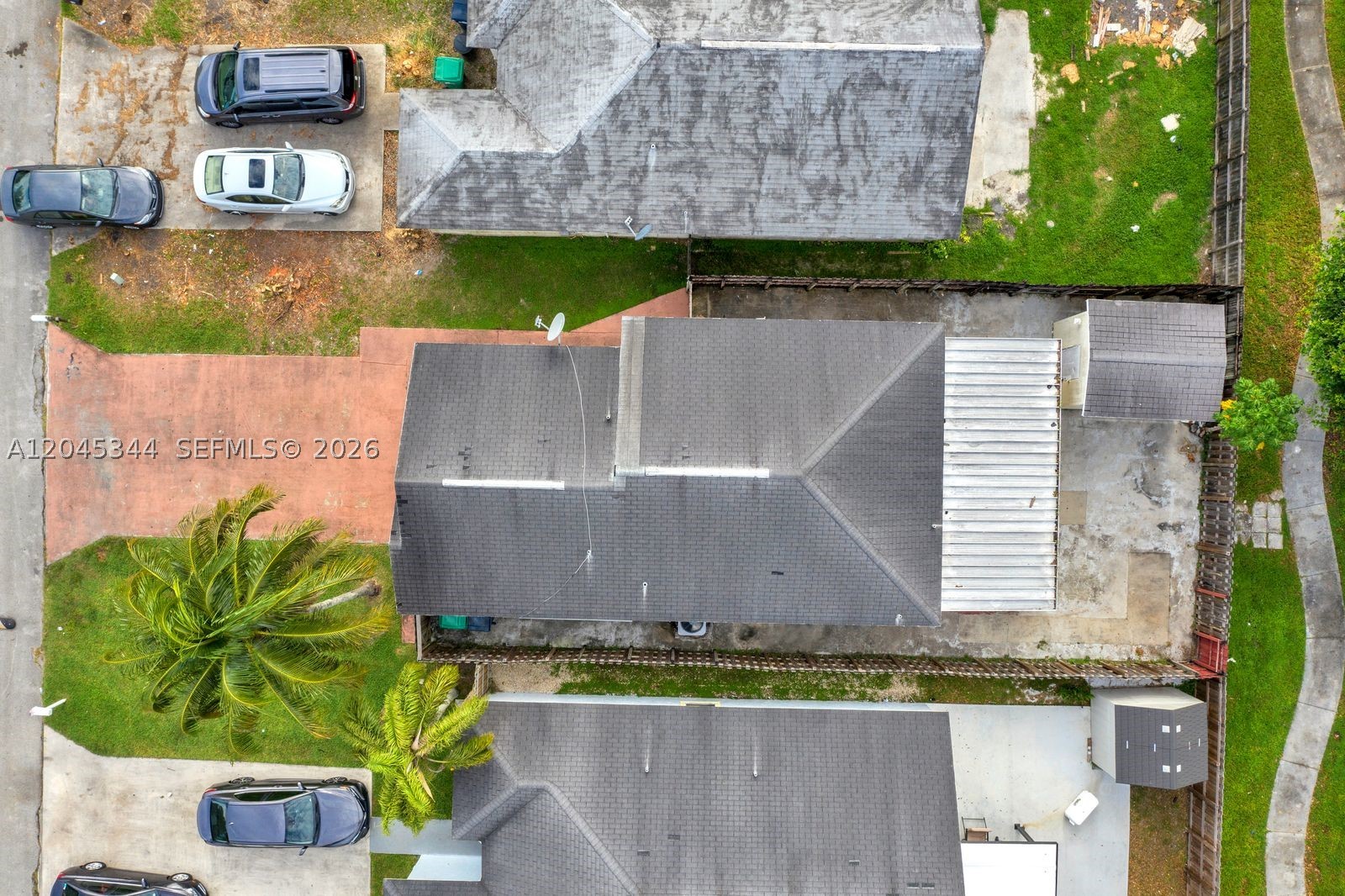 VILLAS OF PALM BAY - Residential Lease